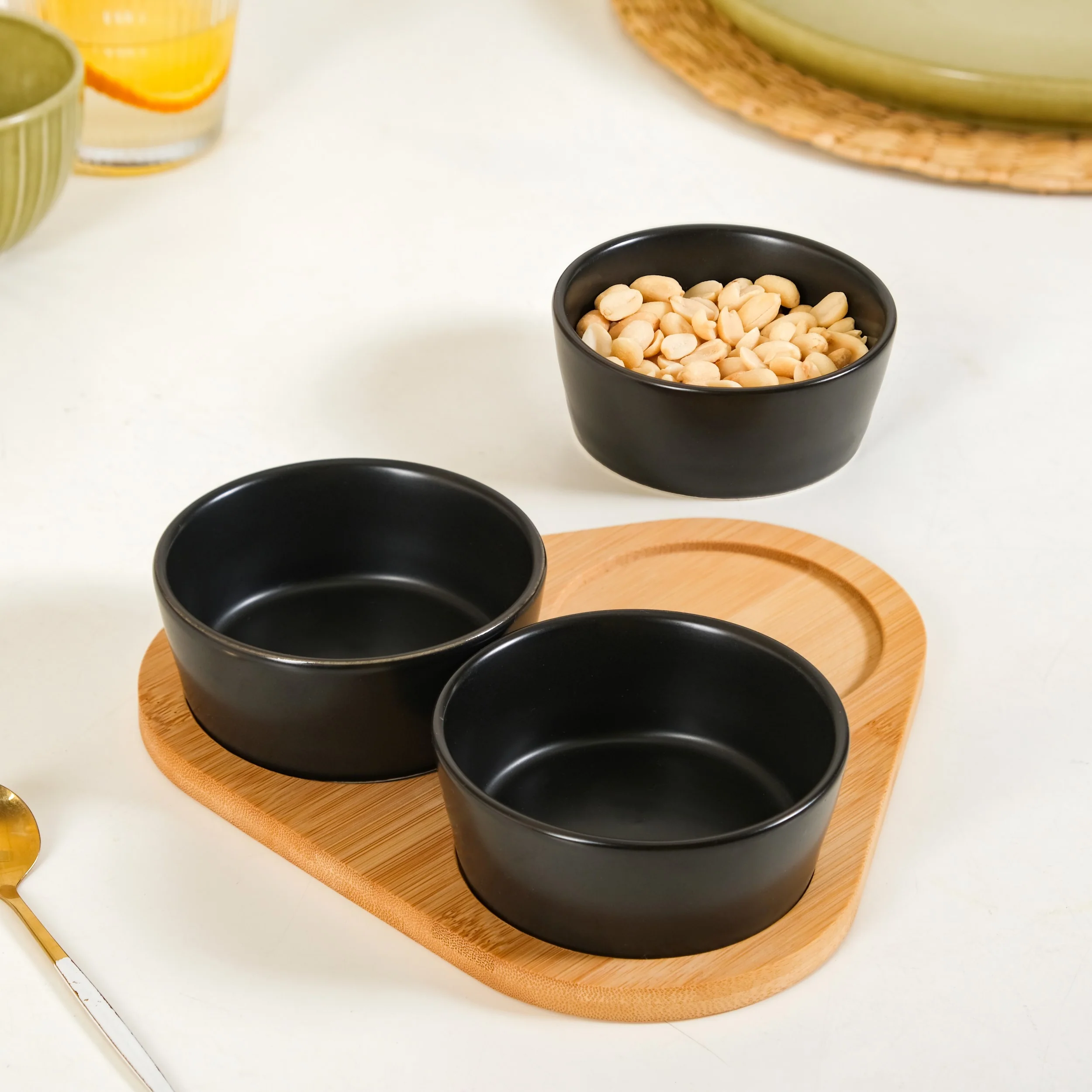 Black Ceramic Bowls Set Of 3 With Bamboo Tray 200ml - Image 3
