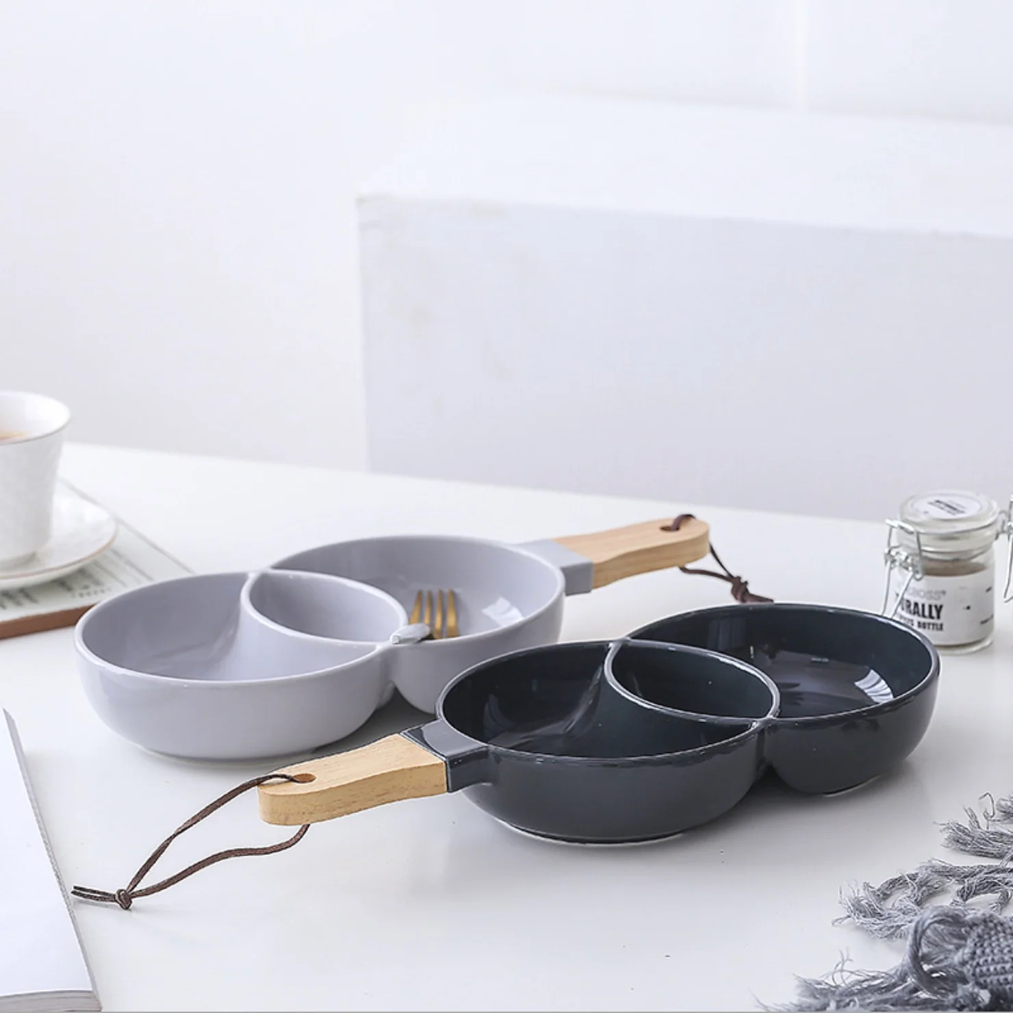 Black Chip and Dip Bowl 500 ml - Image 3