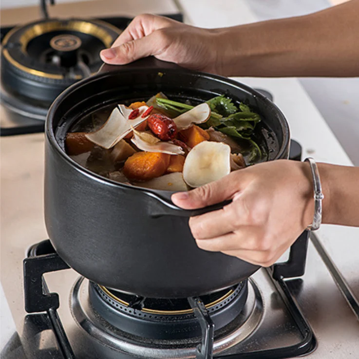 Black Cooking Pot - Image 7