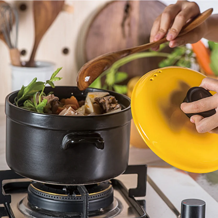 Black Cooking Pot - Image 8