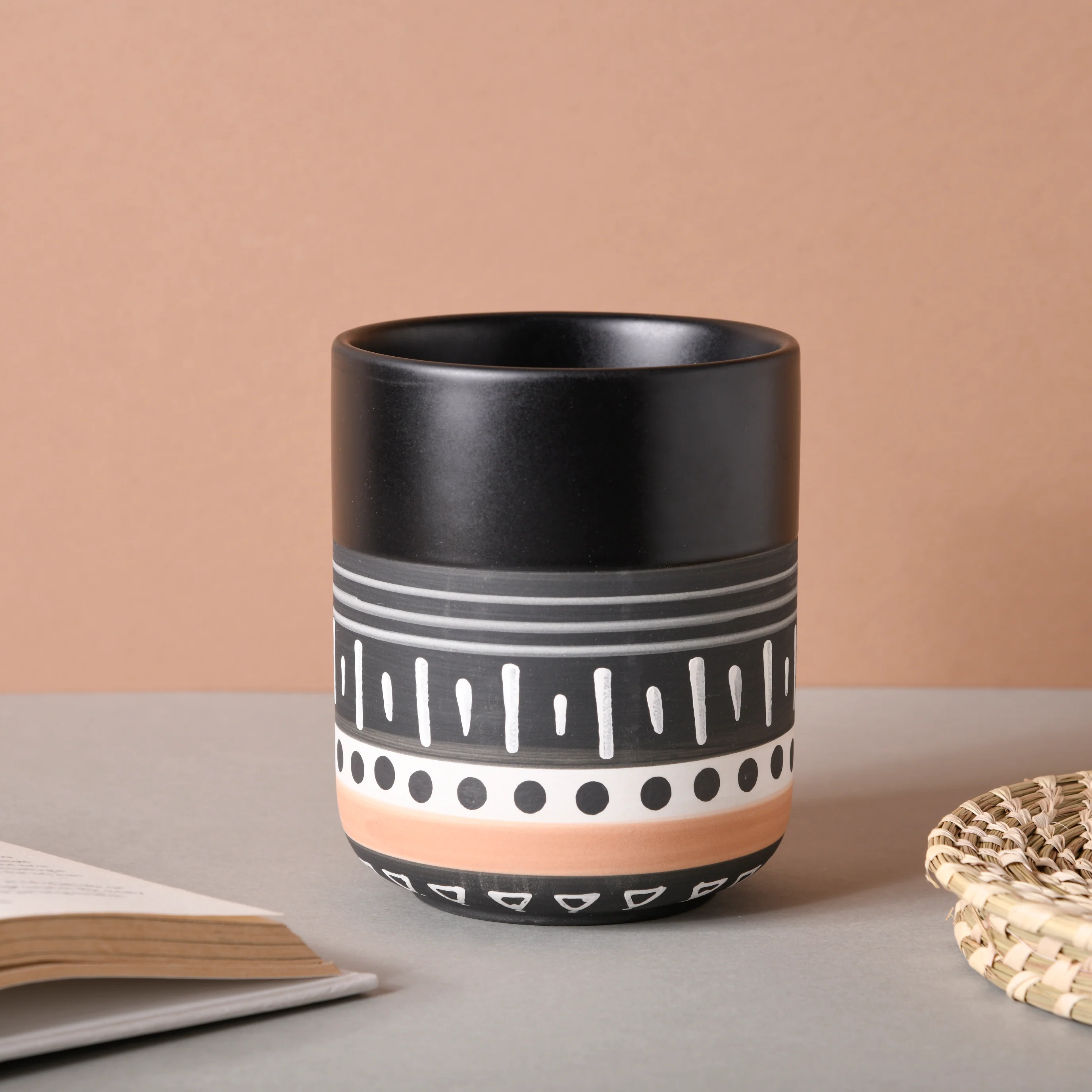 Black Ethnic Vase - Image 3