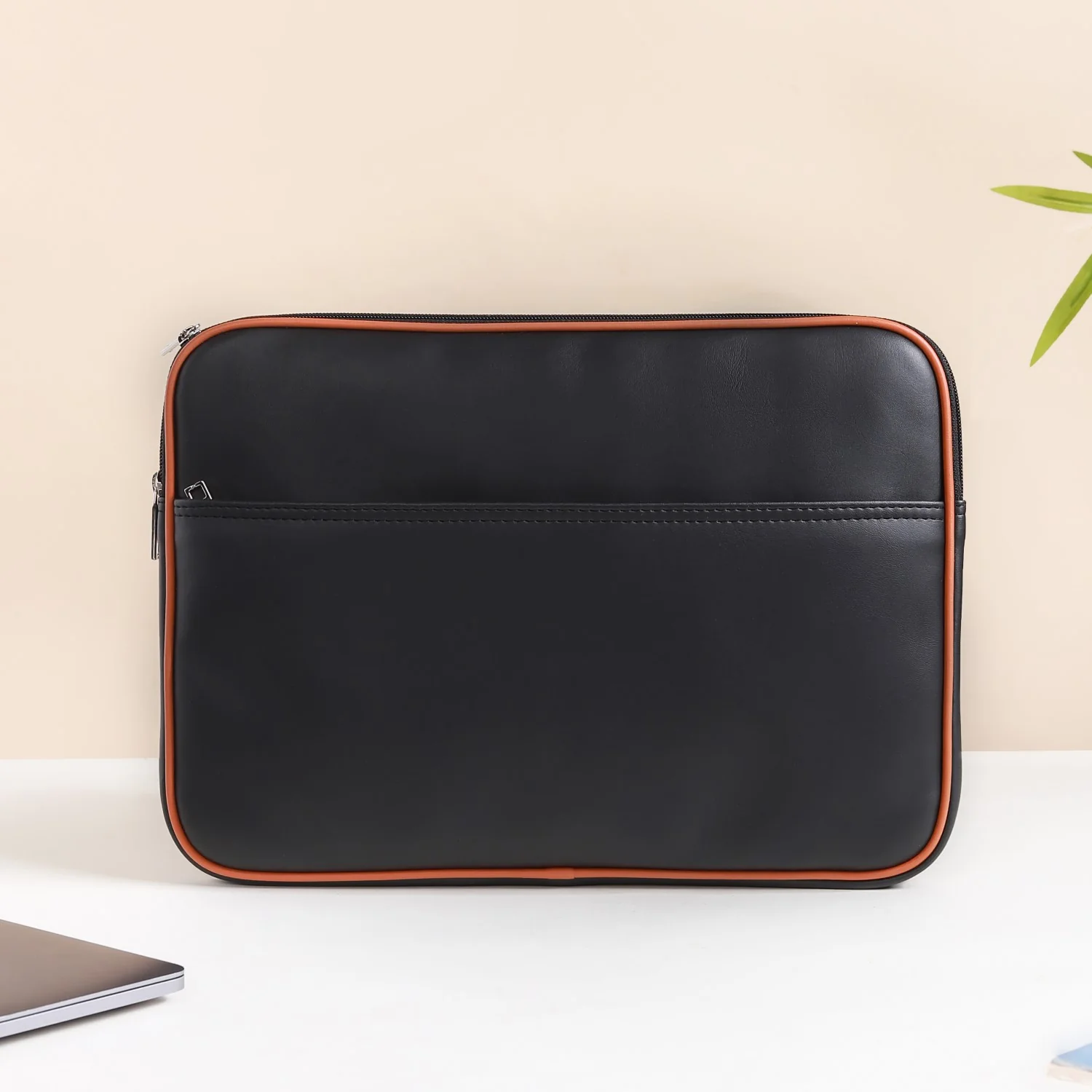 Black Laptop Sleeve - Image 9