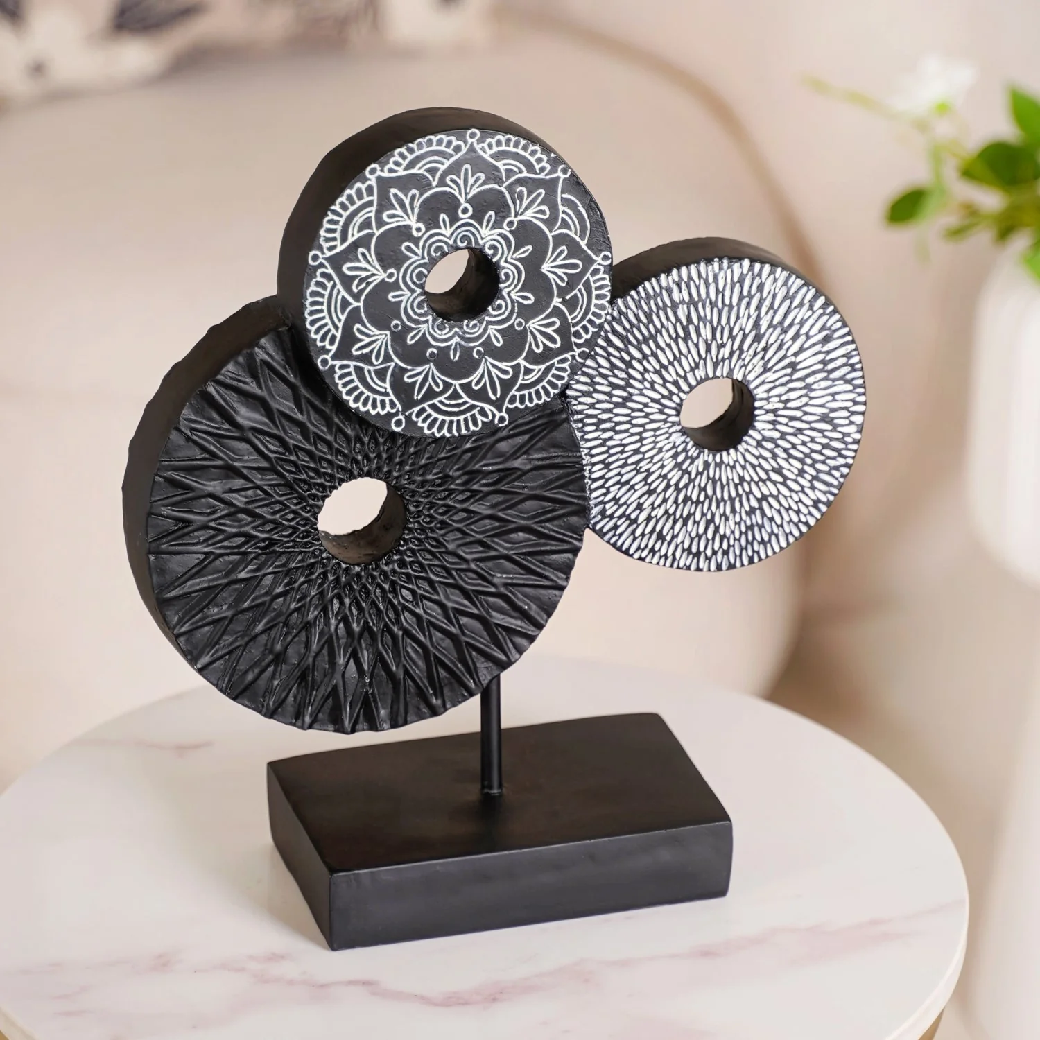 Black Mandala Trio Showpiece - Image 8