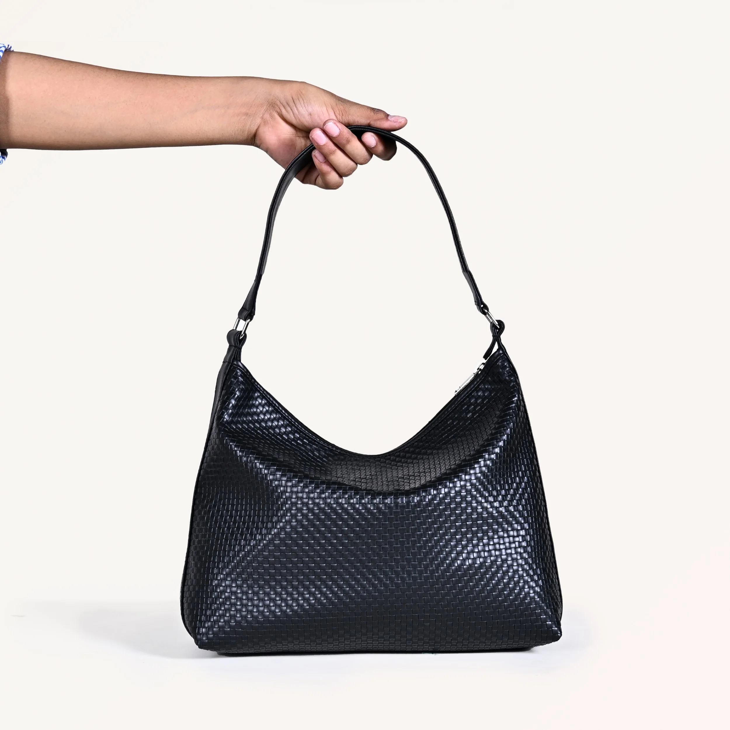 Black Soi Trendy Hobo Handbag - Image 2