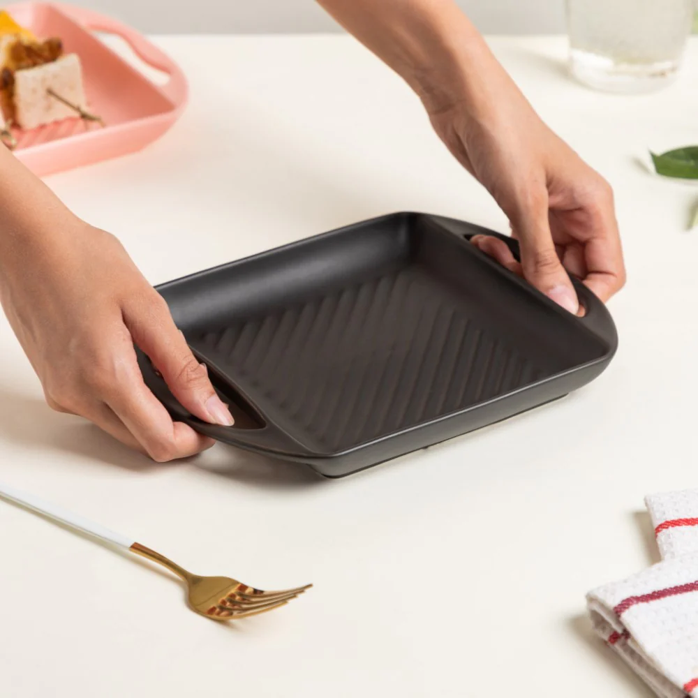 Black Square Baking Tray Small - Image 3