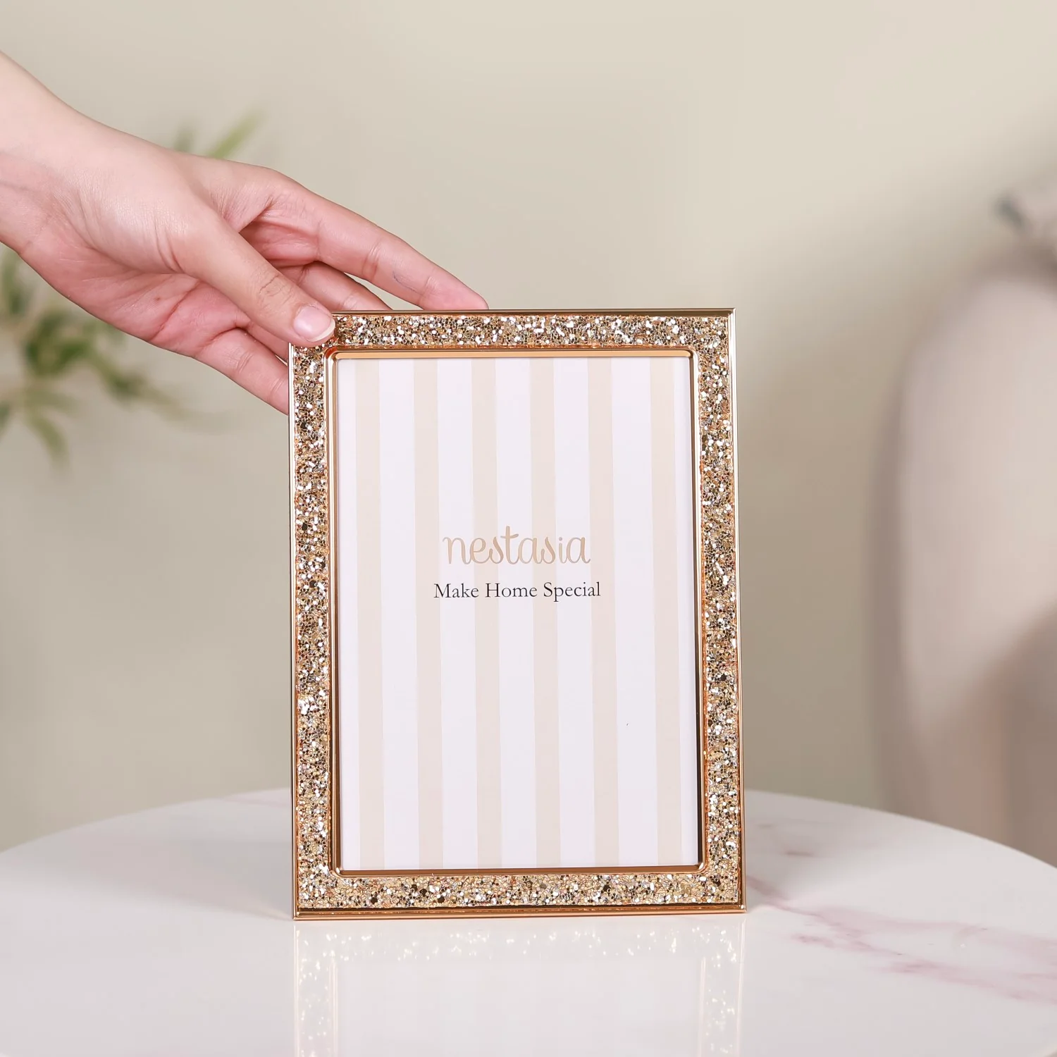 Bling Gold Photo Frame 7.5"x6" - Image 2