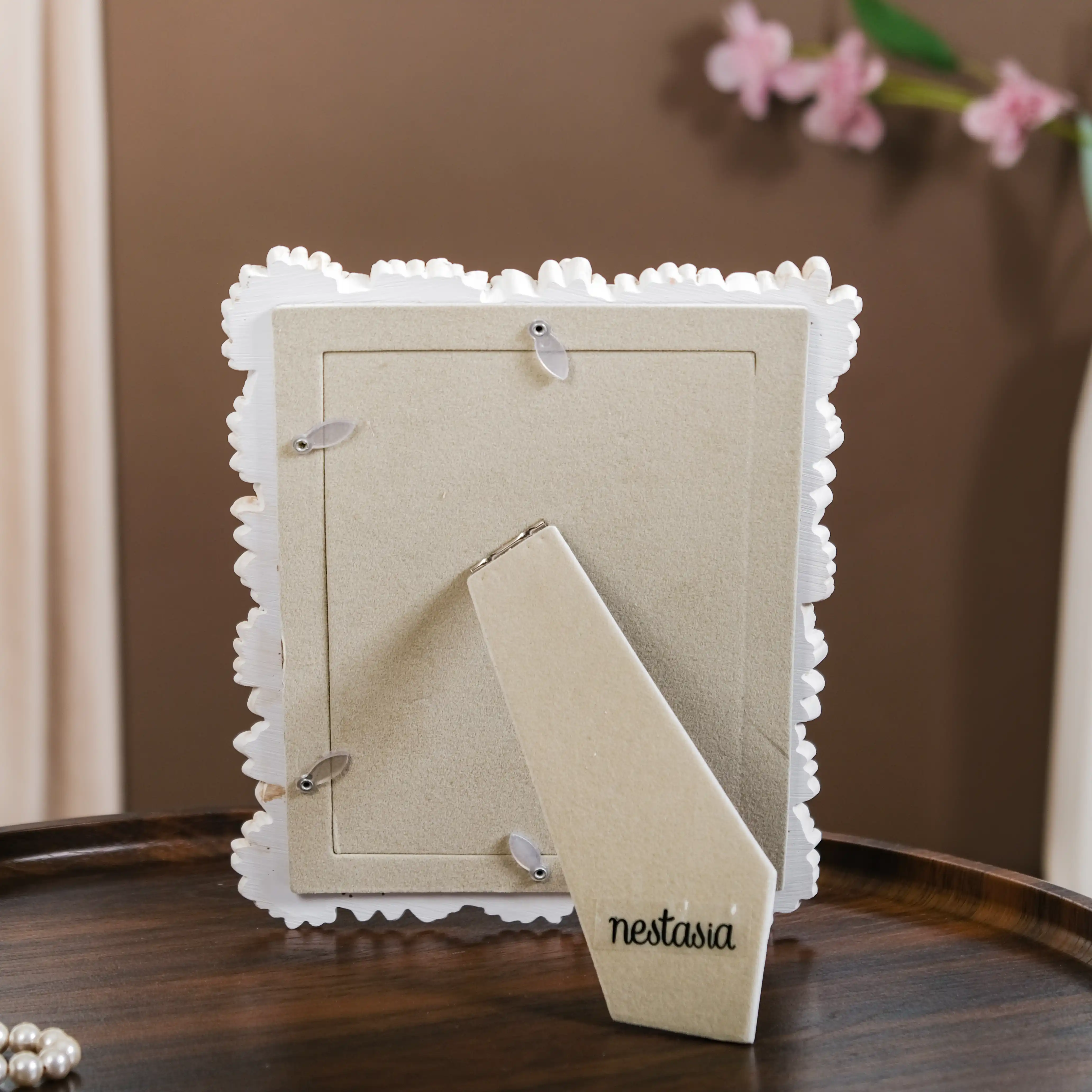 Blooms Picture Frame Large White 9.5"x7.5" - Image 8