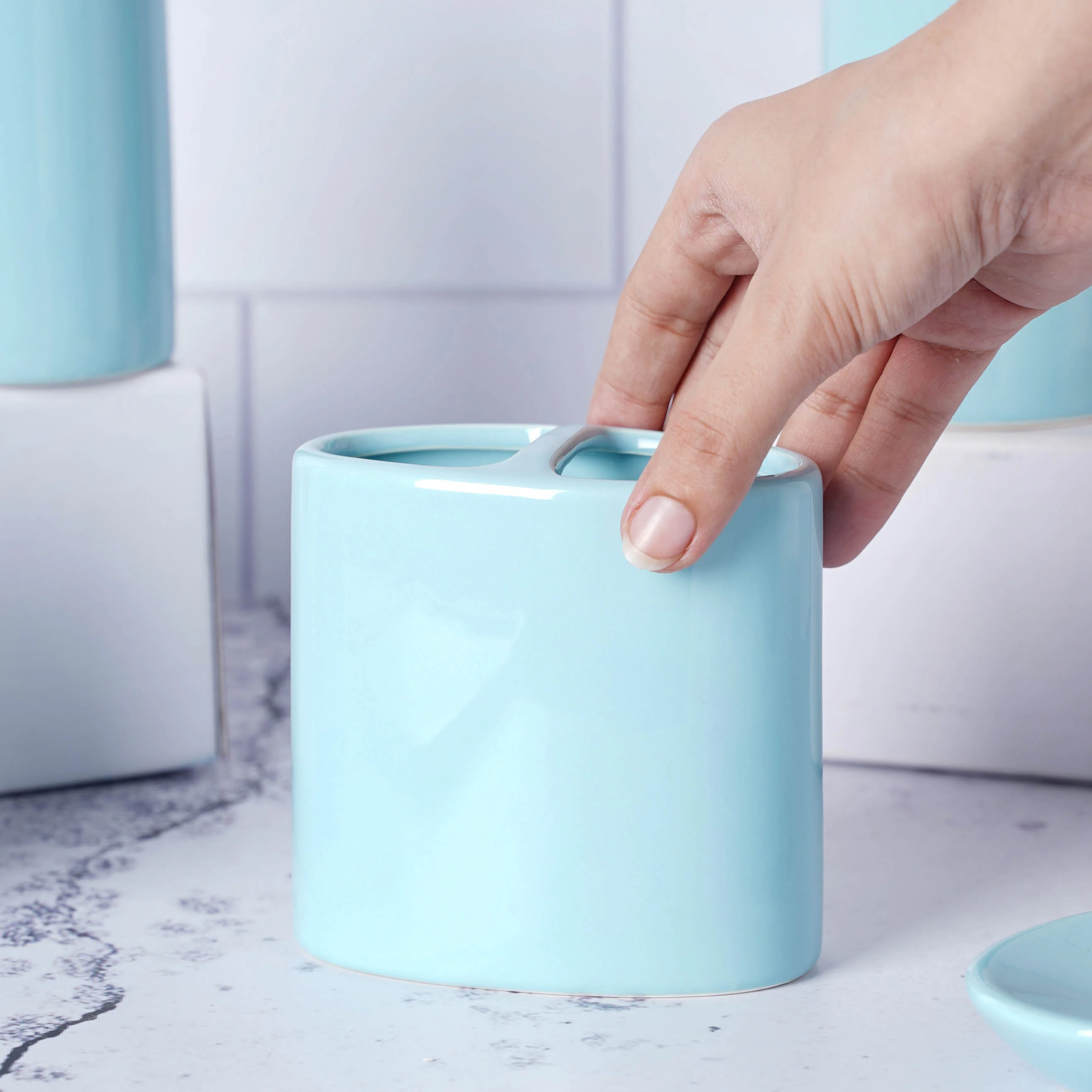 Blue Bathroom Set - Image 16
