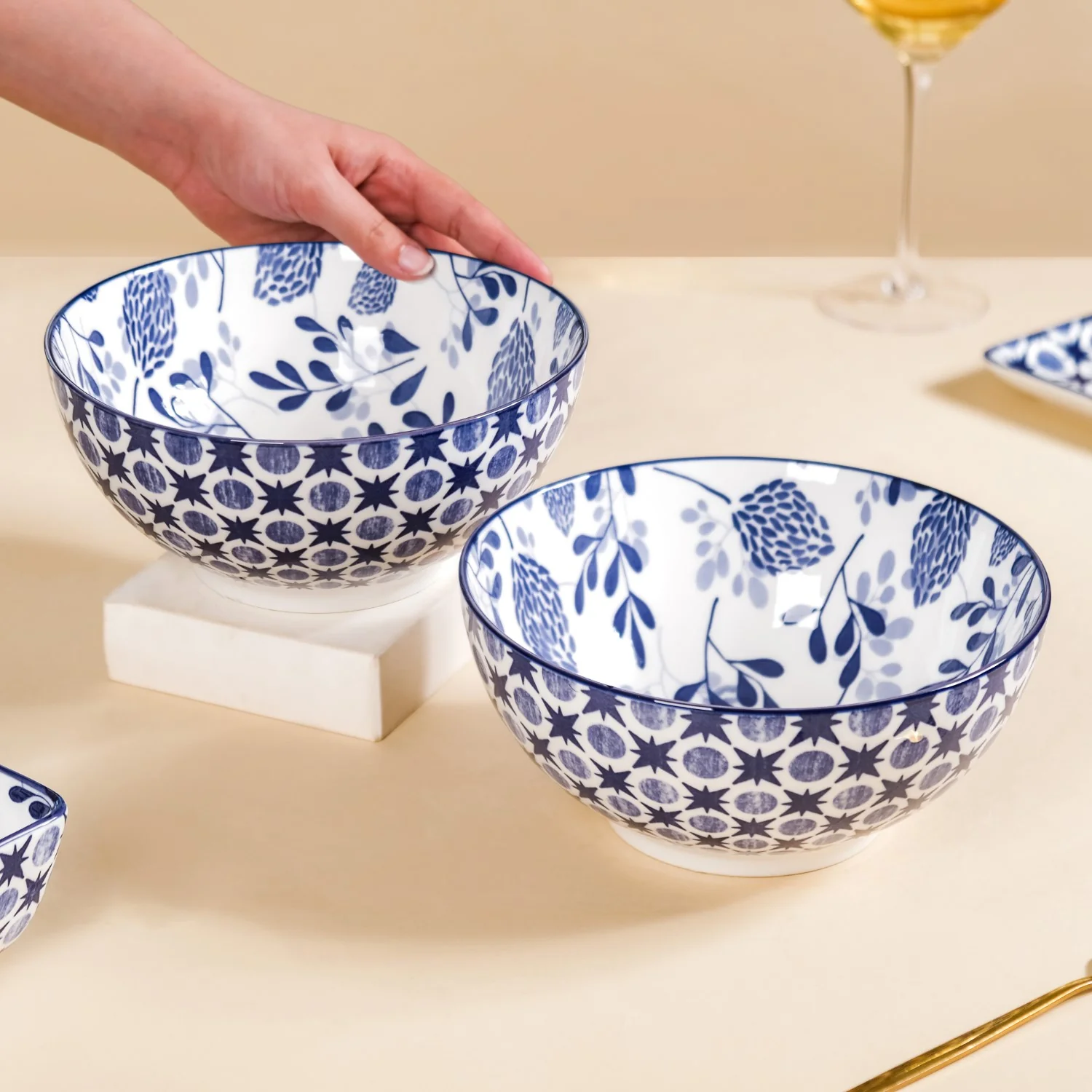 Blue Blossom Serving Bowl Set Of 2 1650ml - Image 2