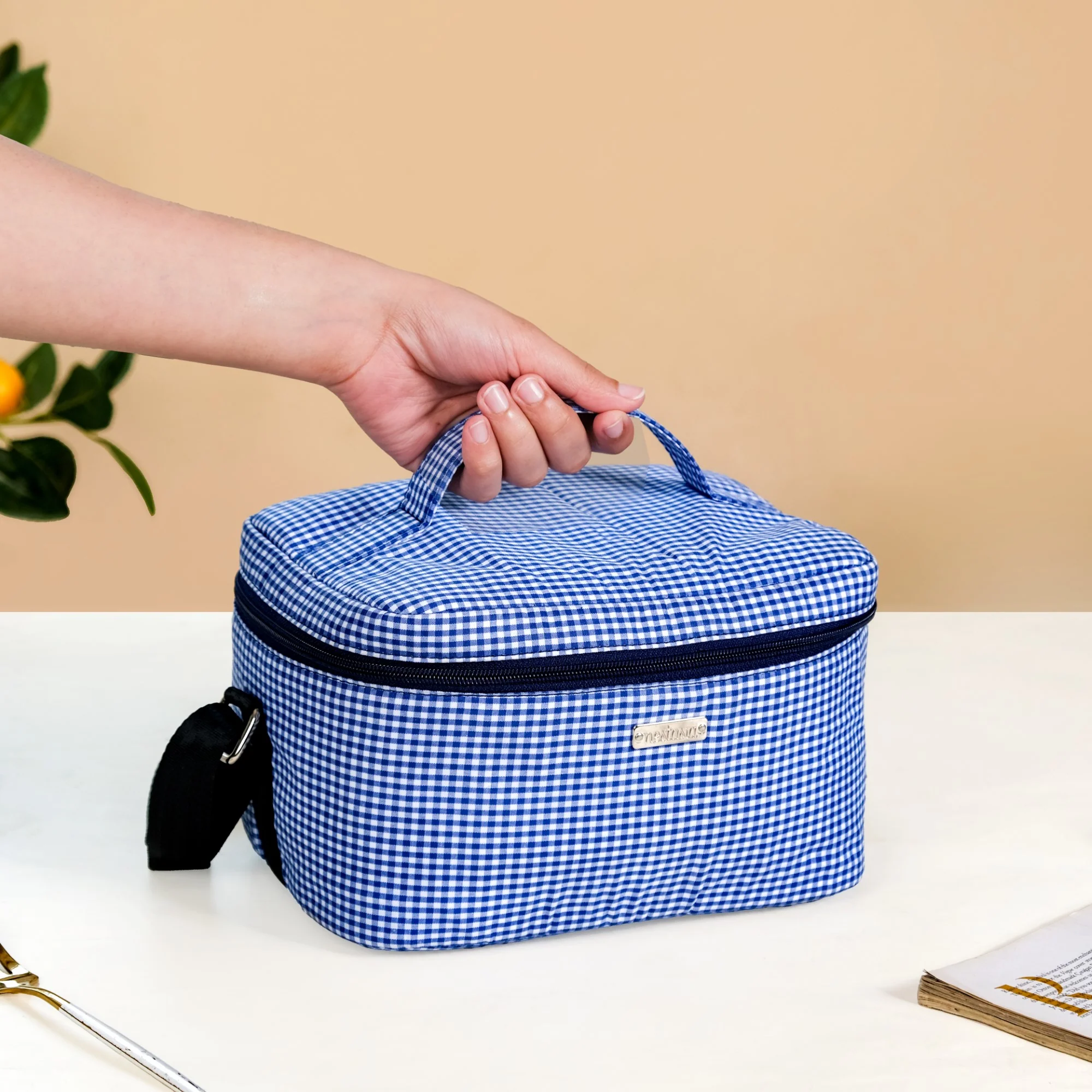 Blue Checkered Insulated Lunch Bag - Image 2