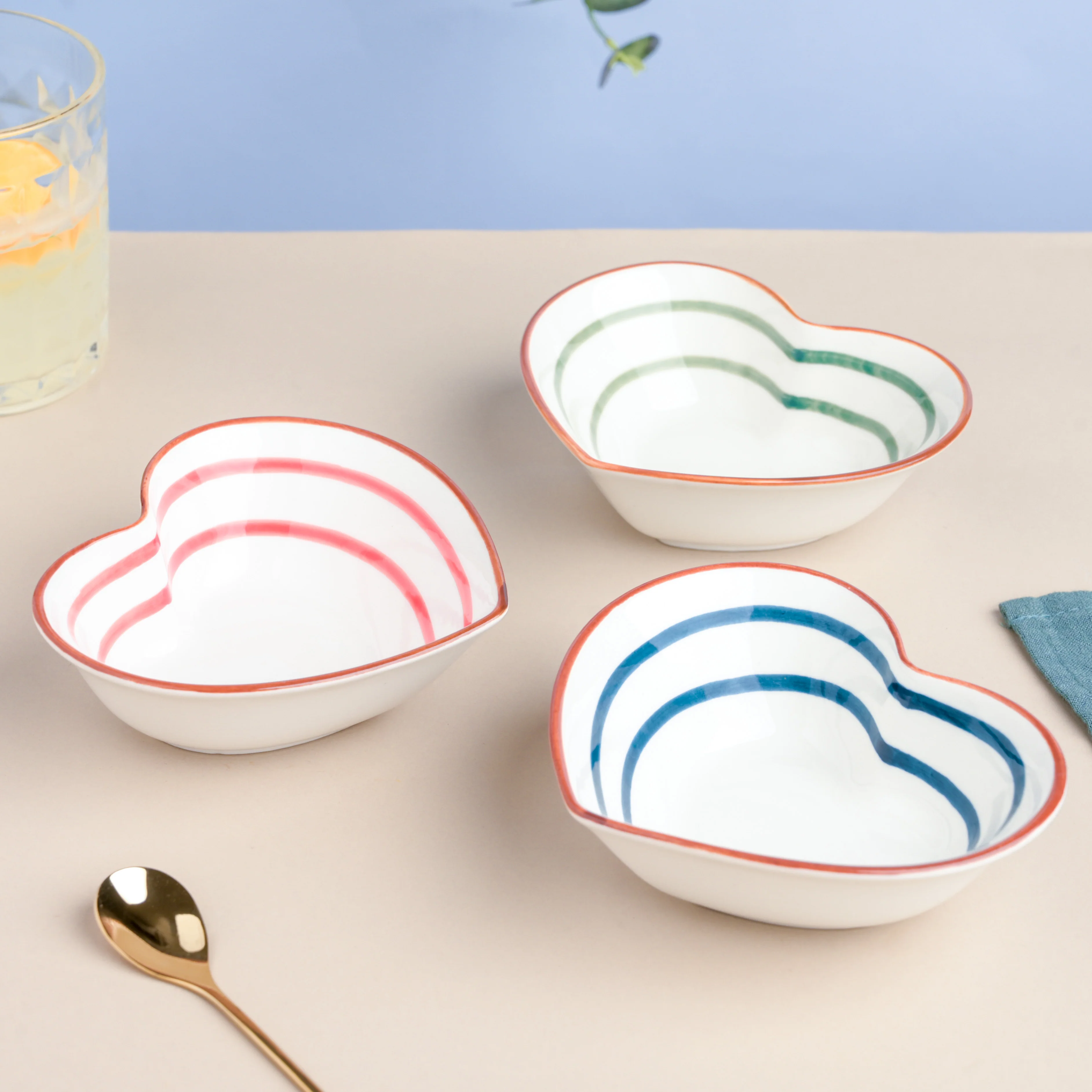 Blue Illusion Heart Snack Bowl - Image 7
