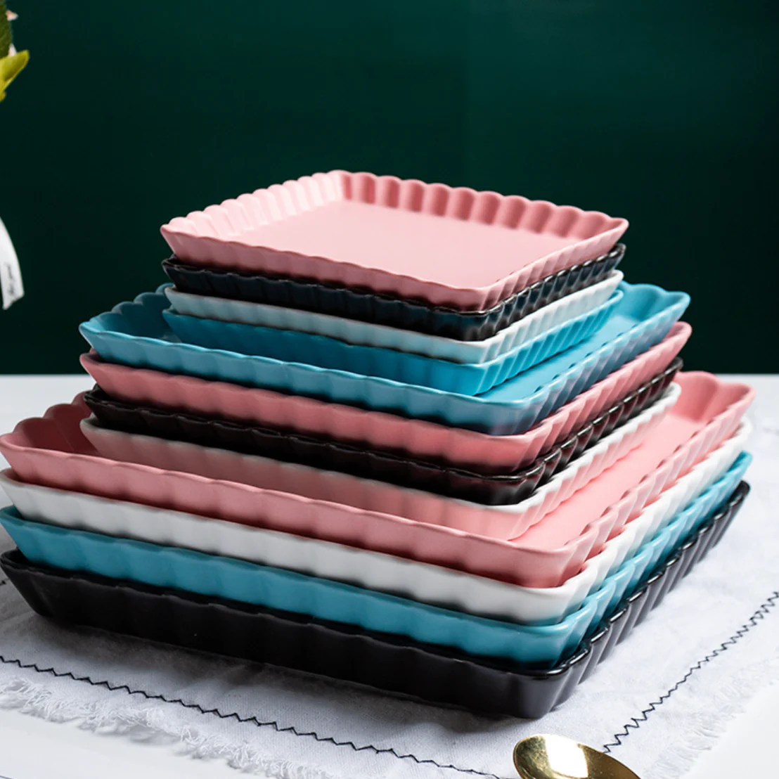 Blue Muffin Square Baking Tray 8 Inch - Image 8