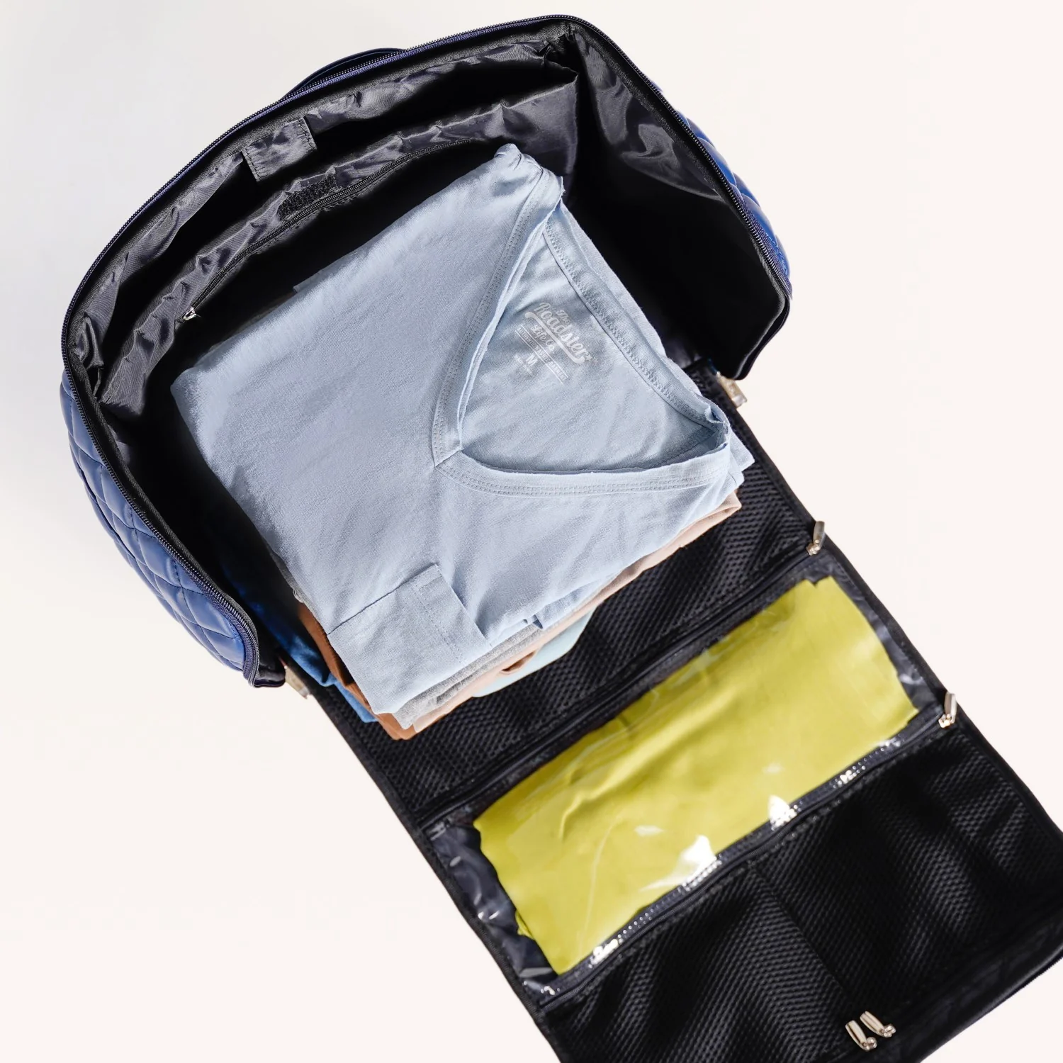 Blue Quilted Travel Bag - Image 12