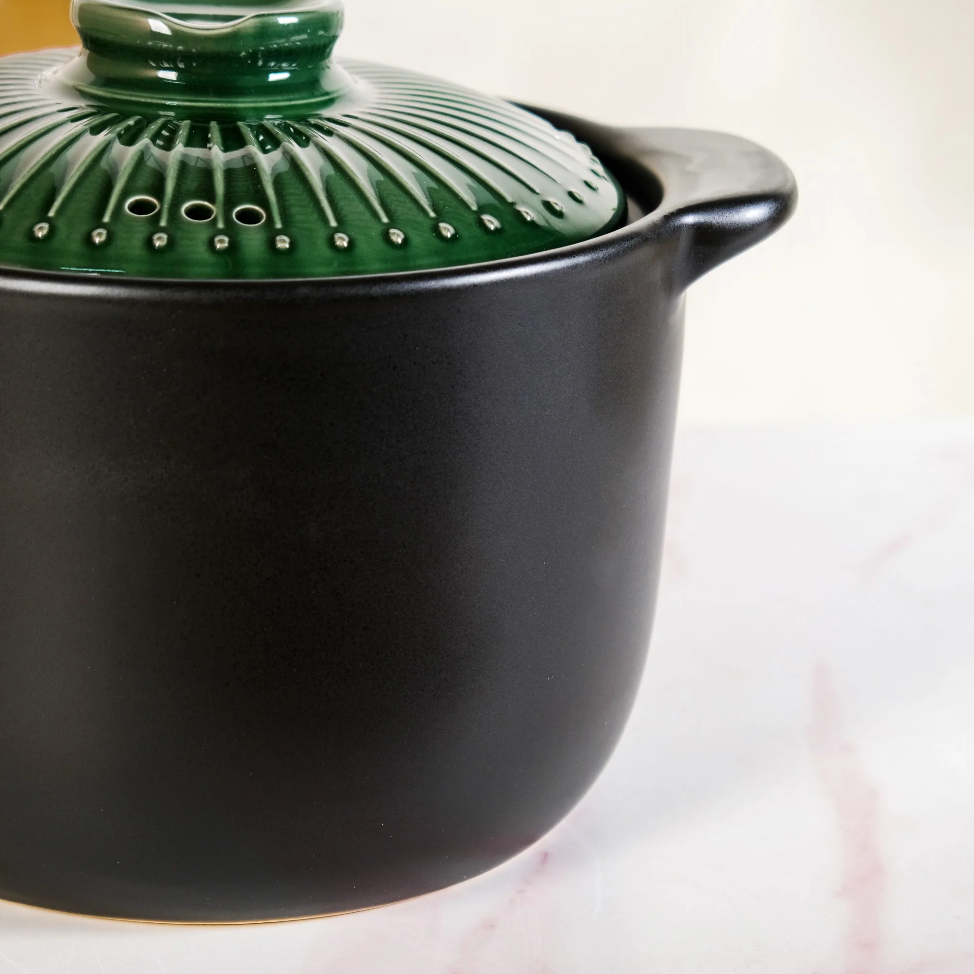 Botanica Ceramic Cooking Pot With Lid Green 5700ml - Image 7