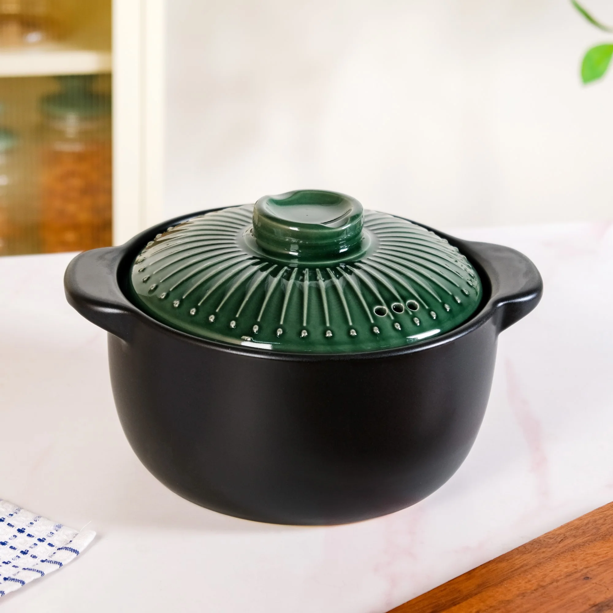 Botanica Japanese Ceramics Cooking Pot With Lid 3600ml - Image 9