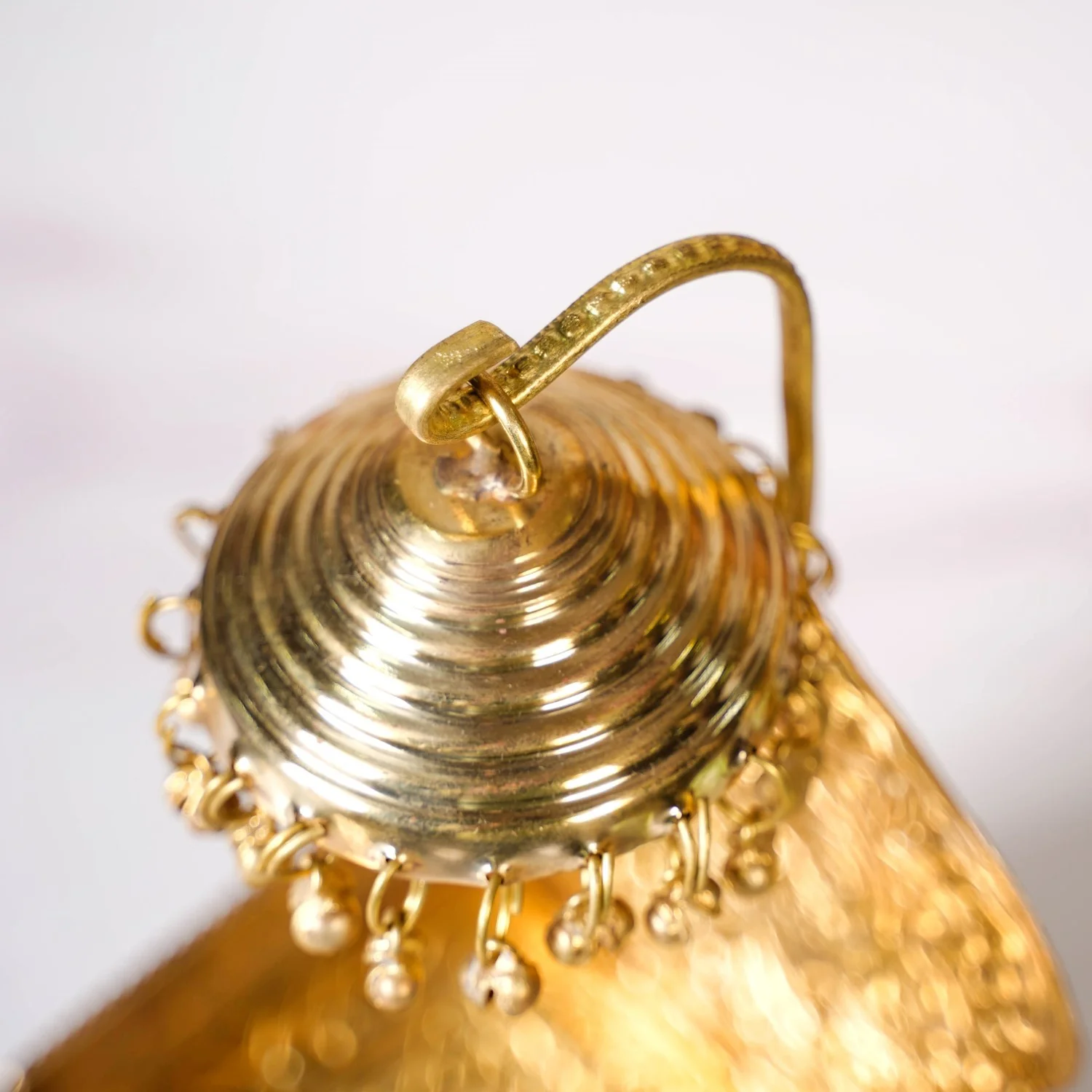 Brass Singhasan With Detachable Chatra - Image 7