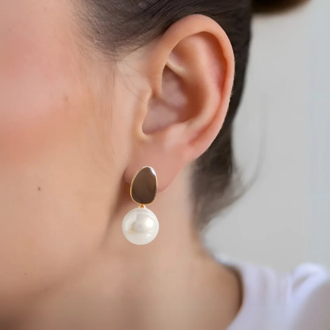 Brown And White Pearl Earrings - Image 5