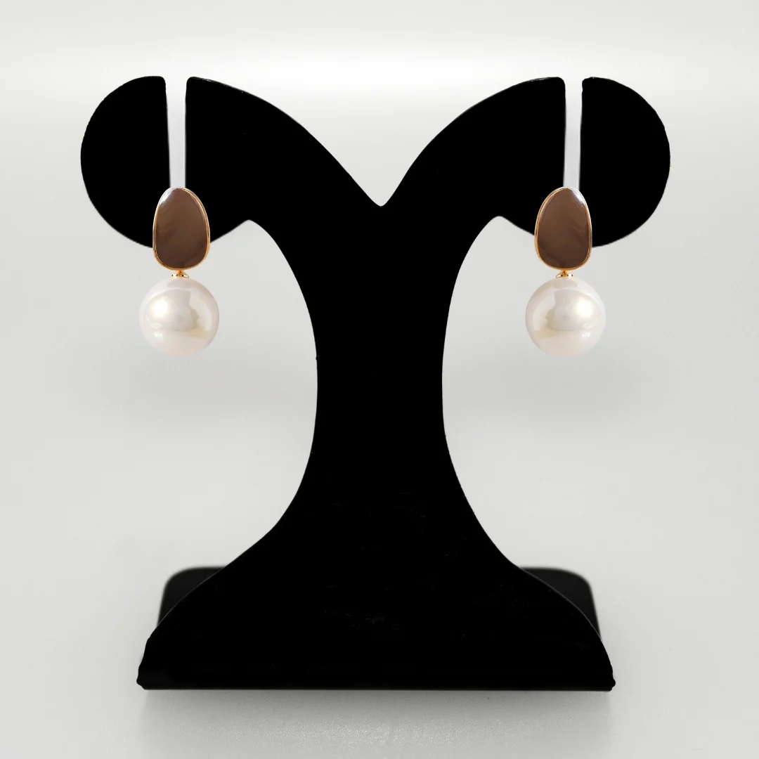 Brown And White Pearl Earrings - Image 6