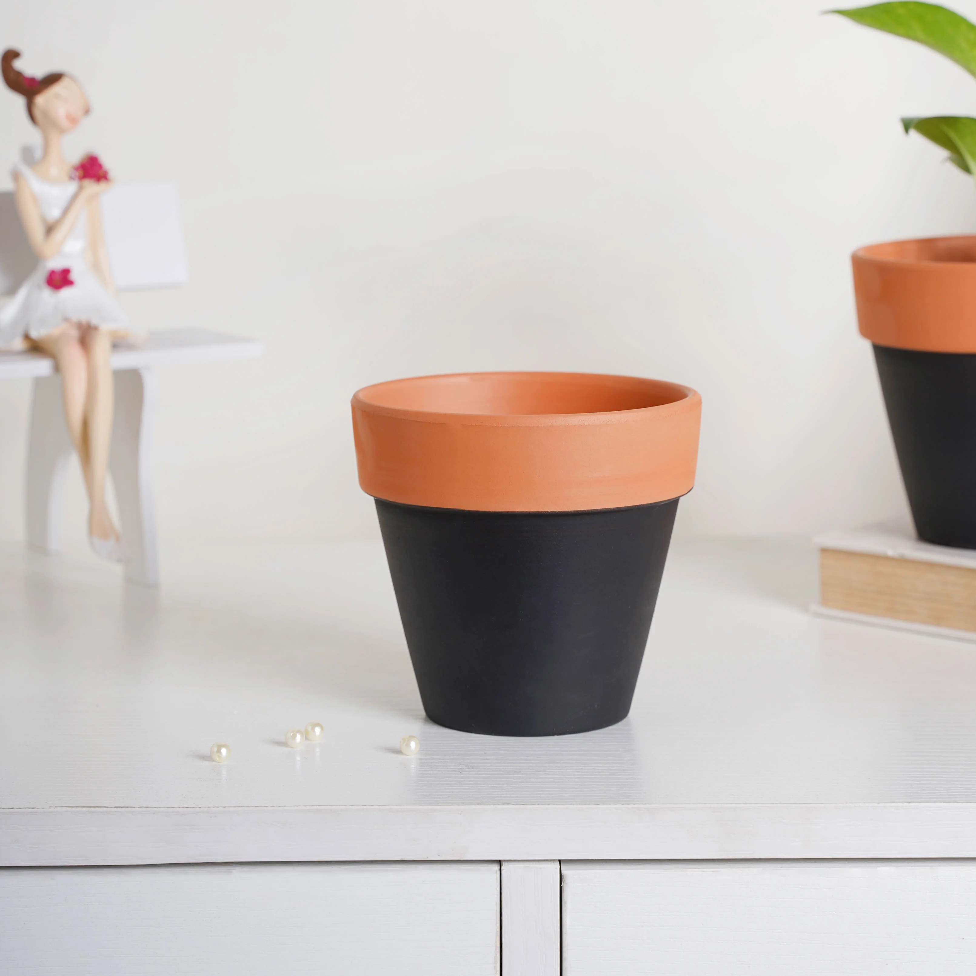 Brown Rim Black Clay Pot Set Of 2 - Image 8