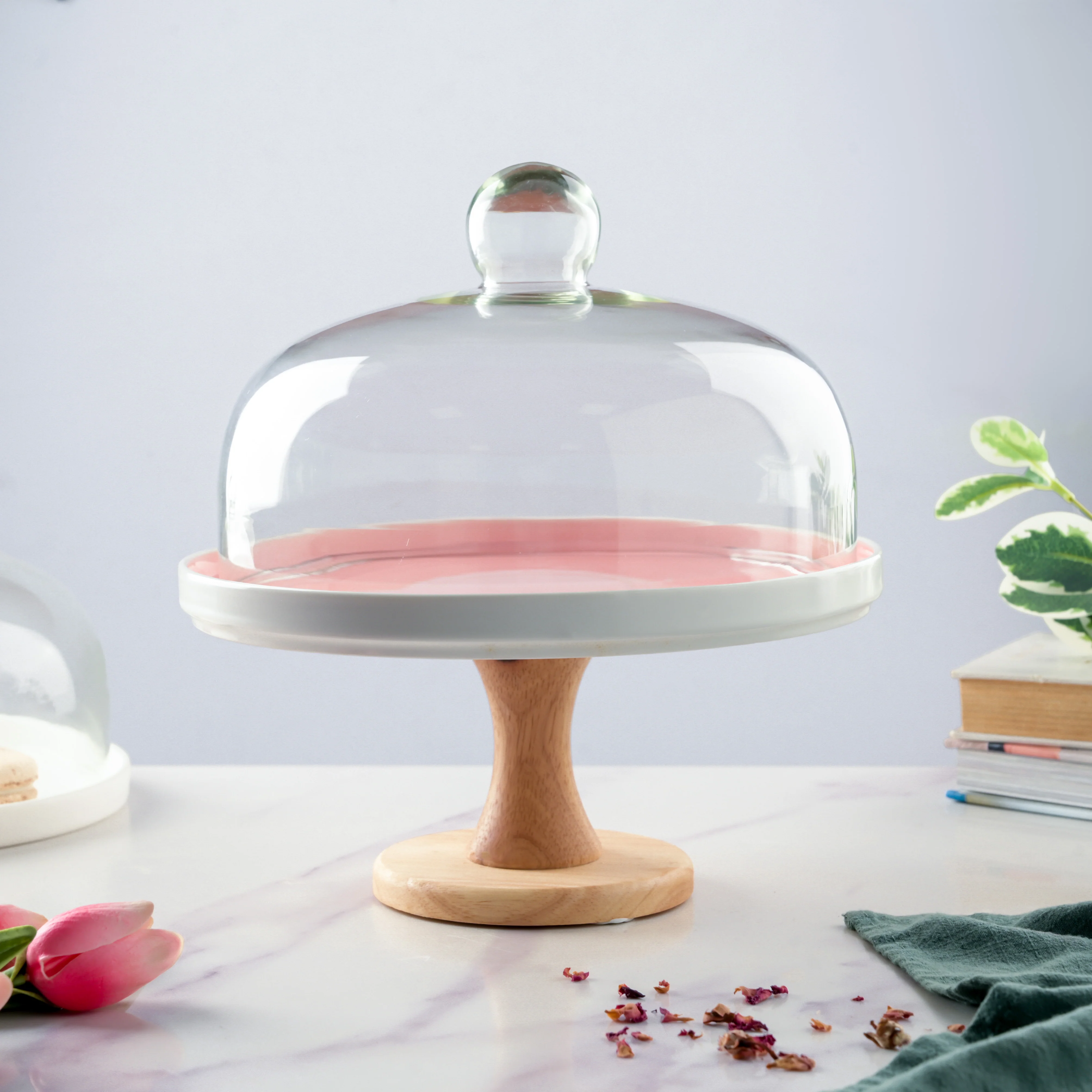 Cake Stand With Cloche Pink 7.5 Inch - Image 3
