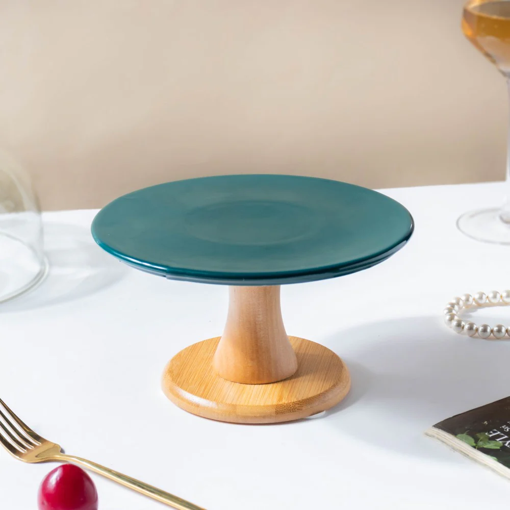 Cake Stand With Cover 8 inch - Image 3