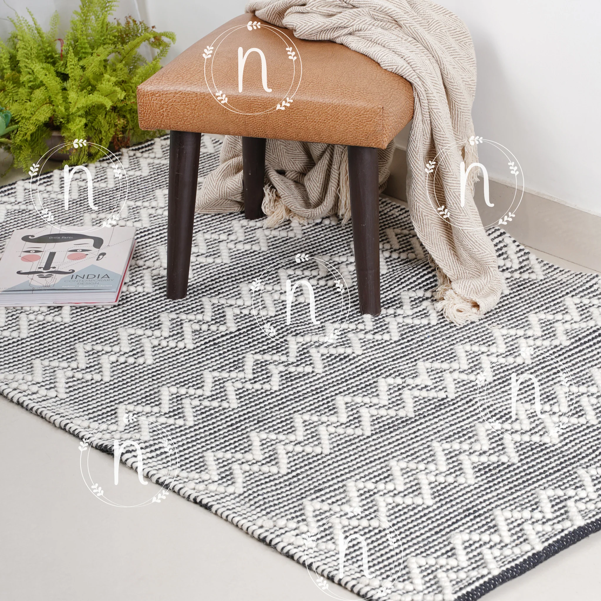 Caroline Zigzag Rug - Image 4