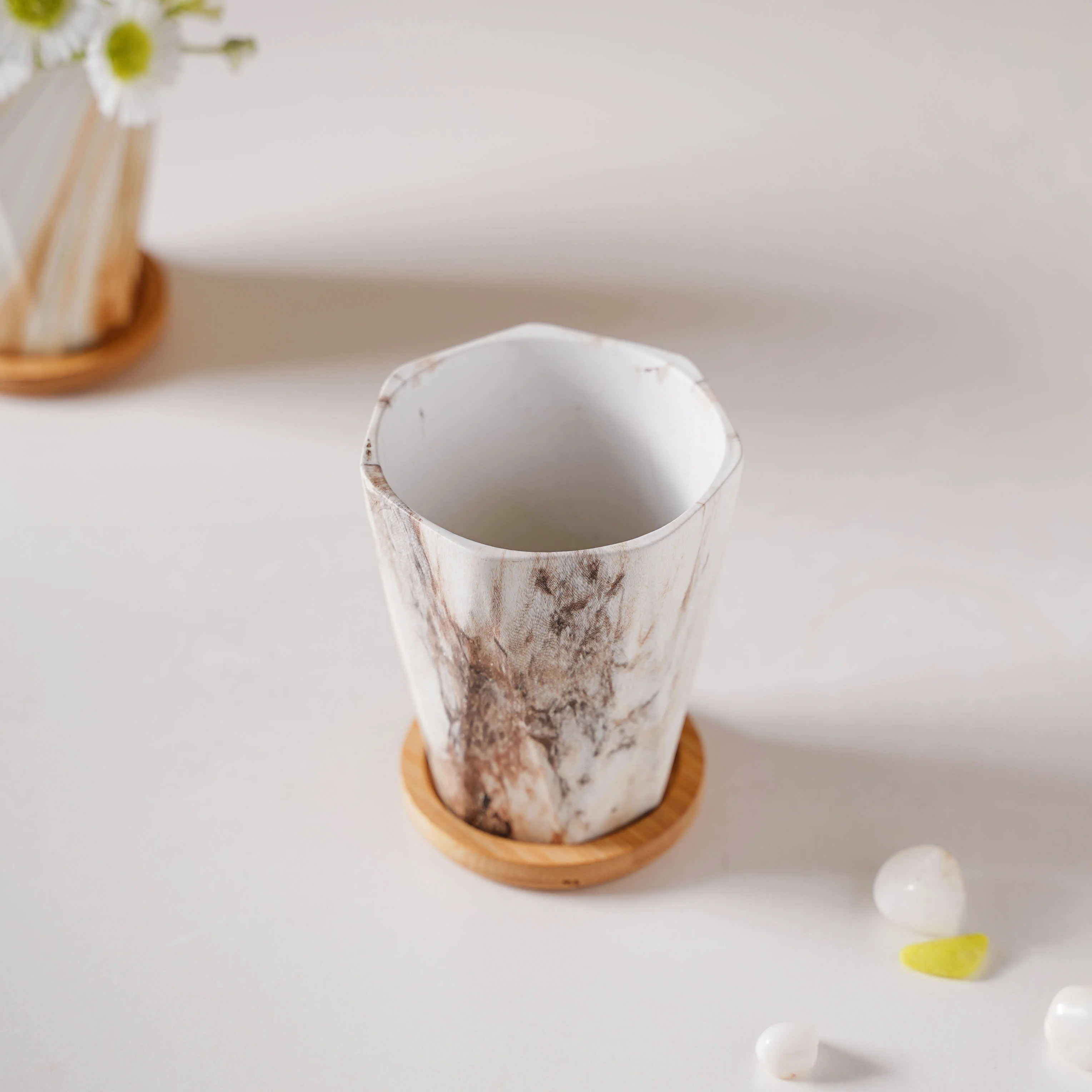Carrara Marble Brown Planter With Coaster - Image 4
