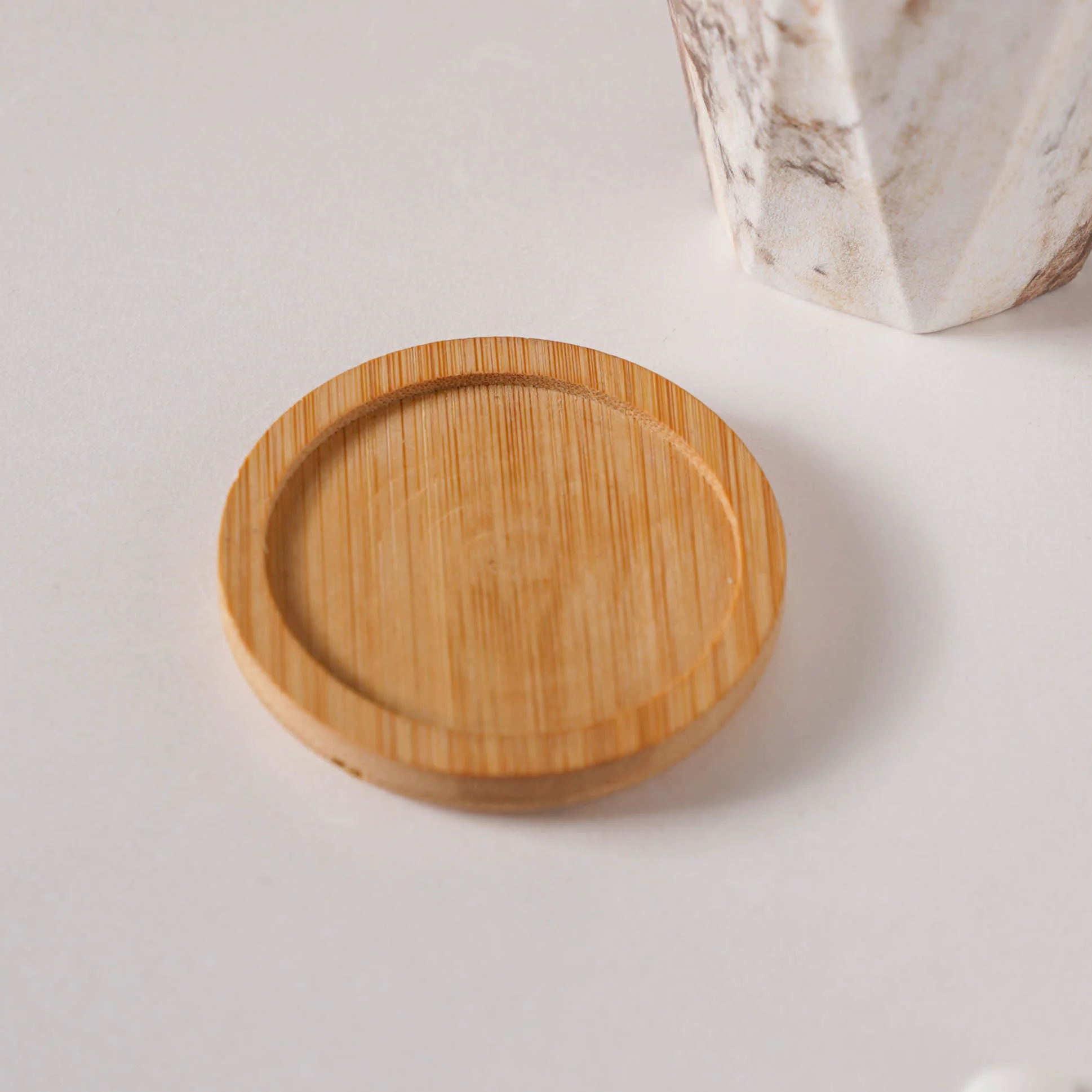 Carrara Marble Brown Planter With Coaster - Image 7