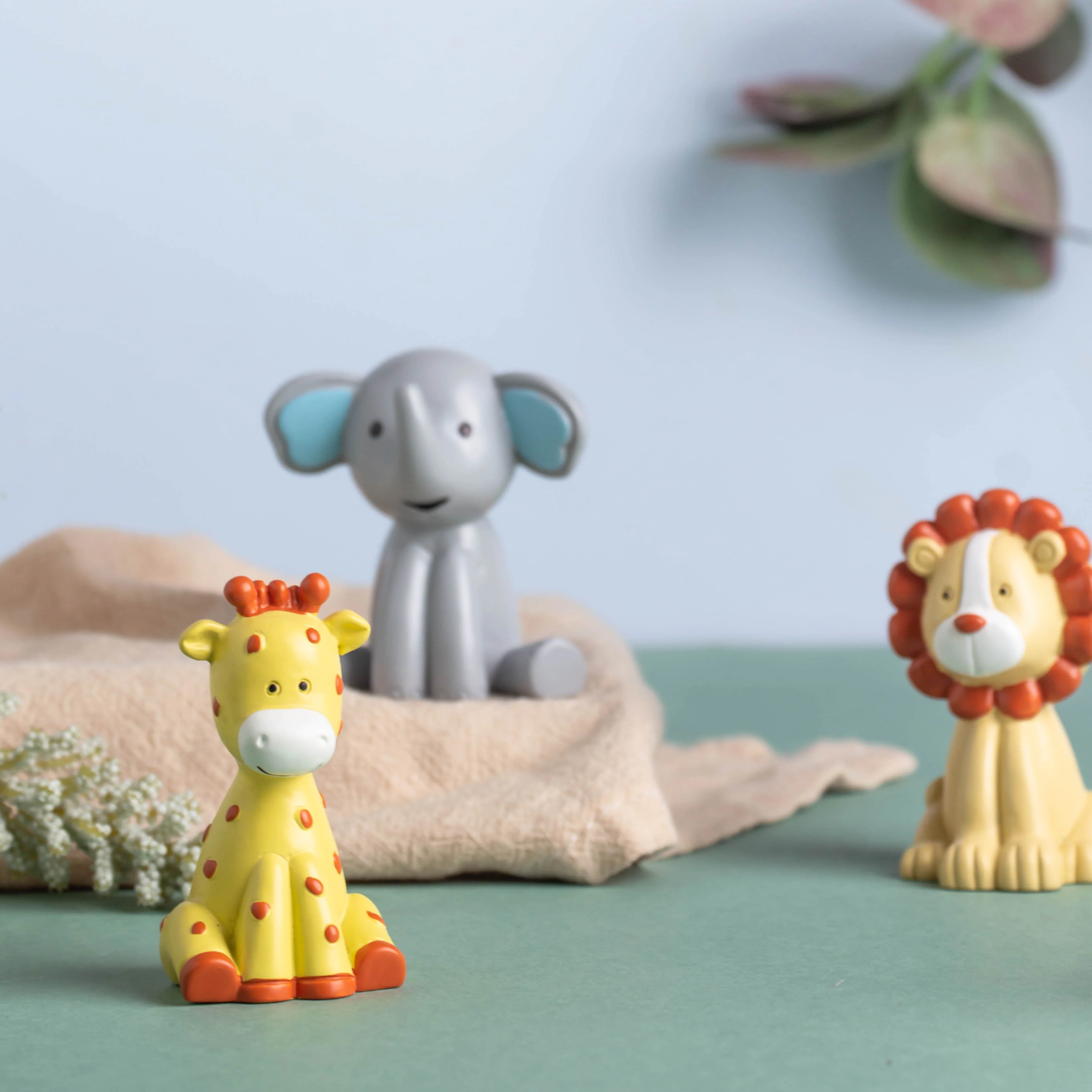 Cartoon Animal Decor - Image 5