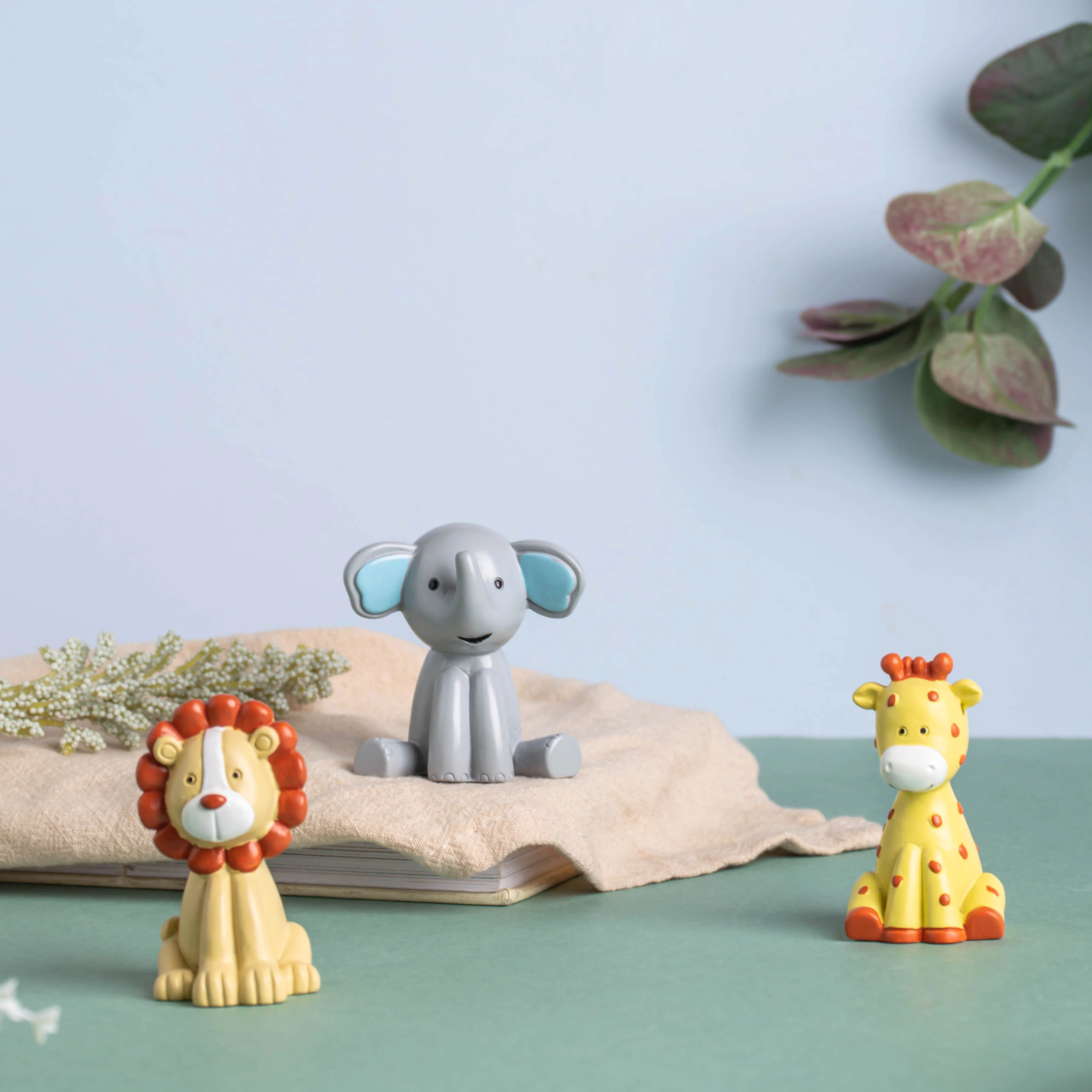 Cartoon Animal Decor - Image 7