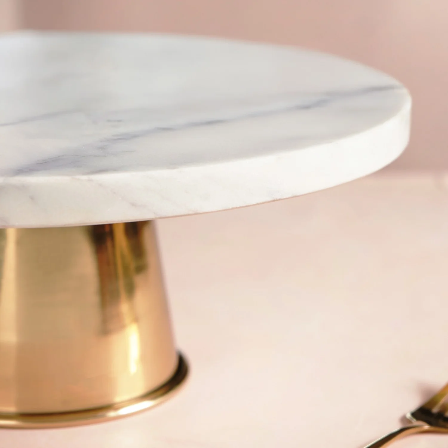 Celestial White Marble Round Cake Stand - Image 6