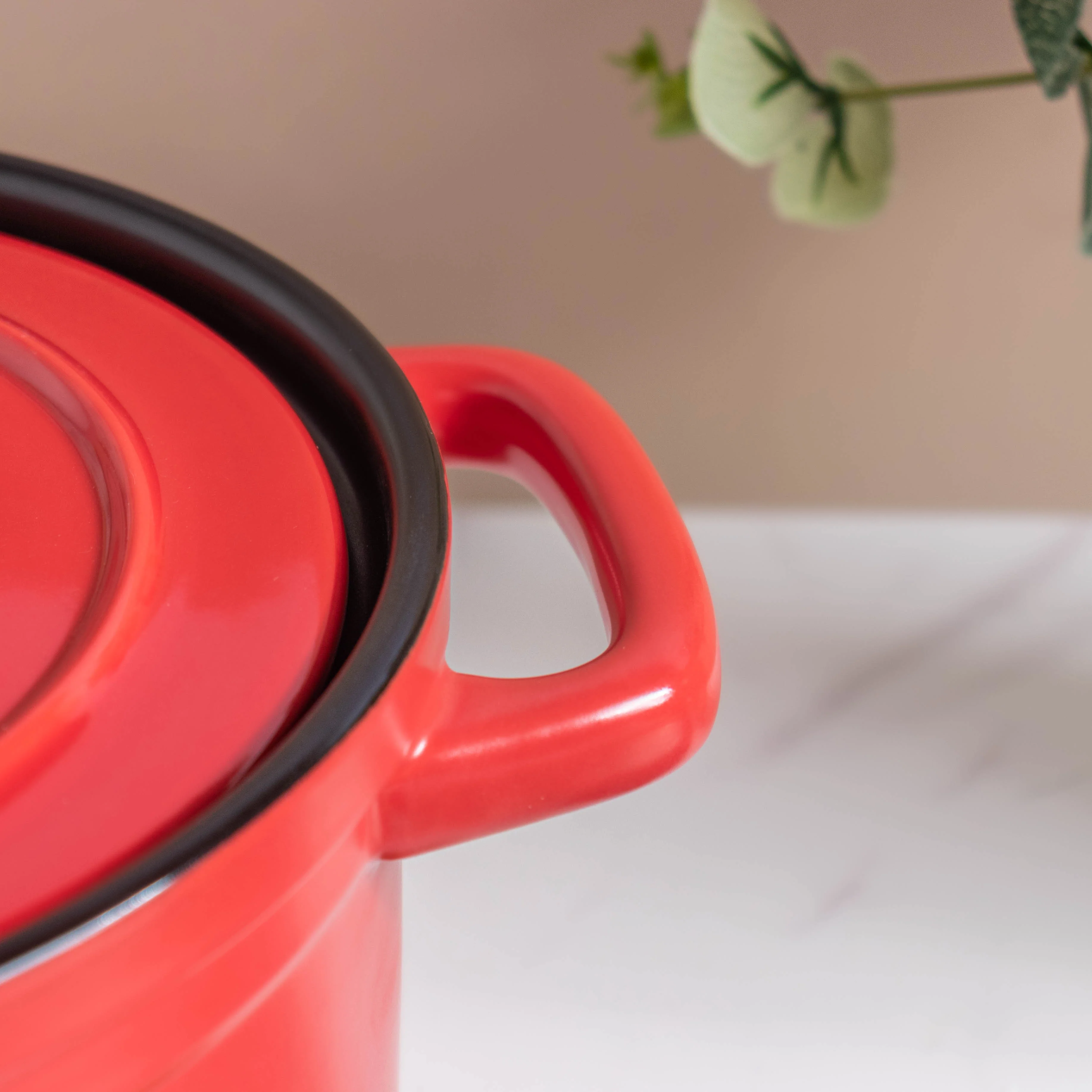 Ceramic Stock Pot With Lid Small - Image 12