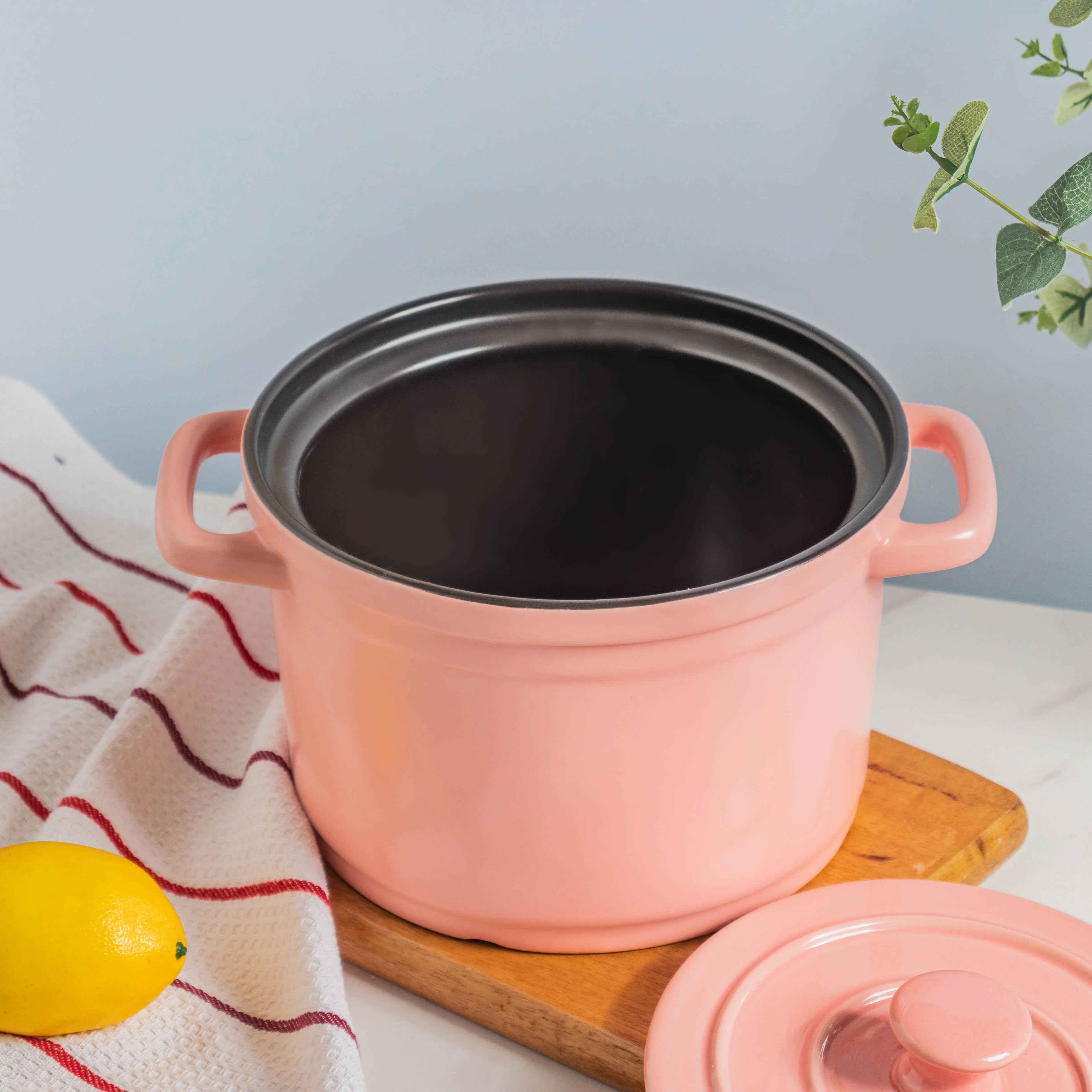Ceramic Stock Pot With Lid Medium - Image 14