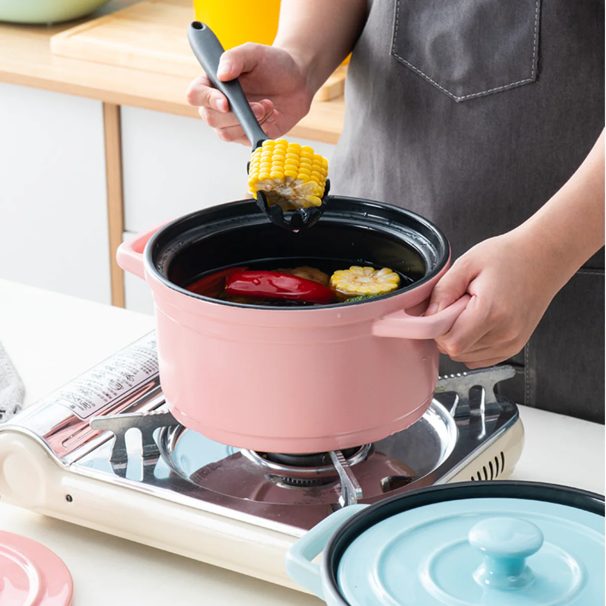 Ceramic Stock Pot With Lid Medium - Image 3
