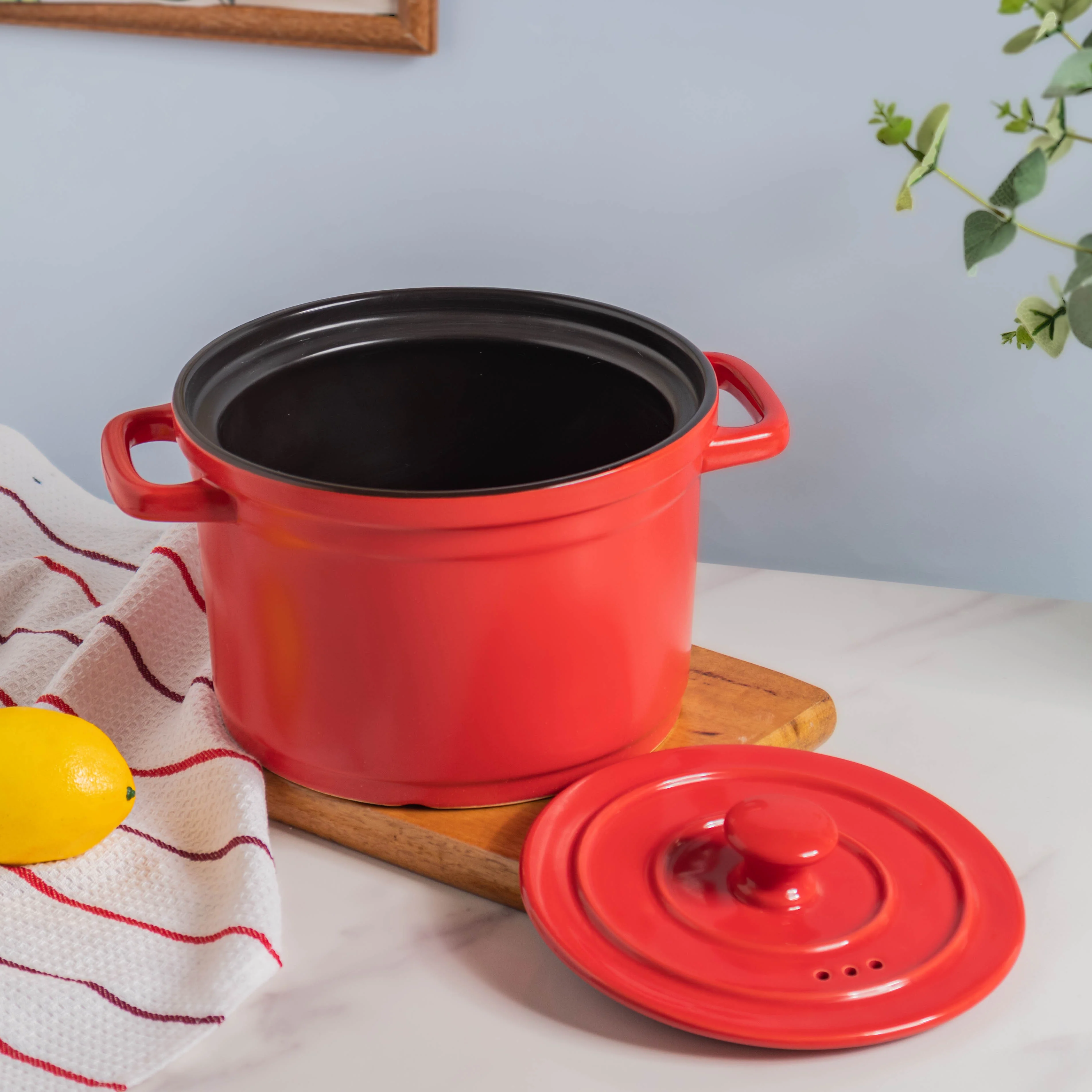 Ceramic Stock Pot With Lid Medium - Image 5