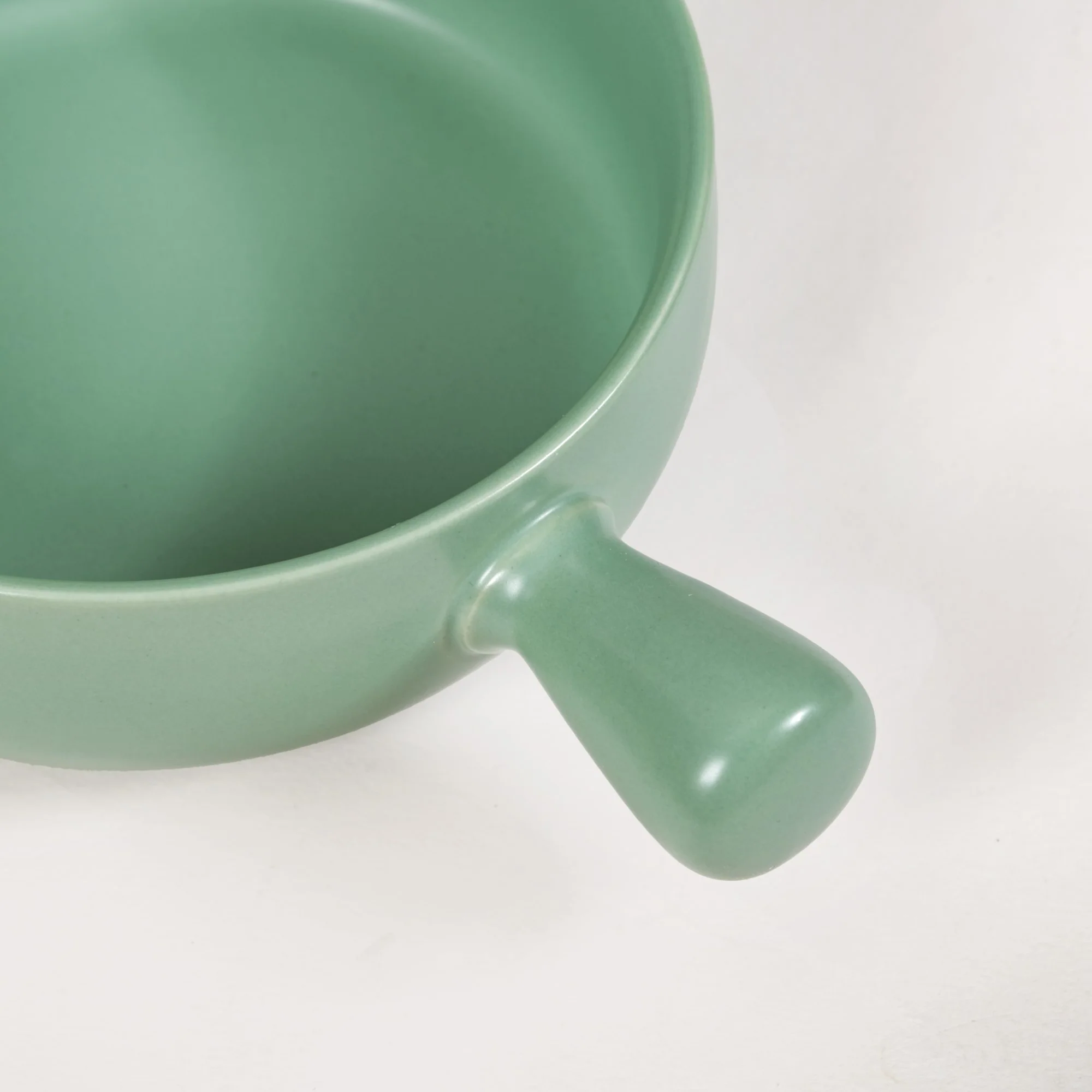 Ceramic Baking Bowl With Handle Sage Green 700ml - Image 8
