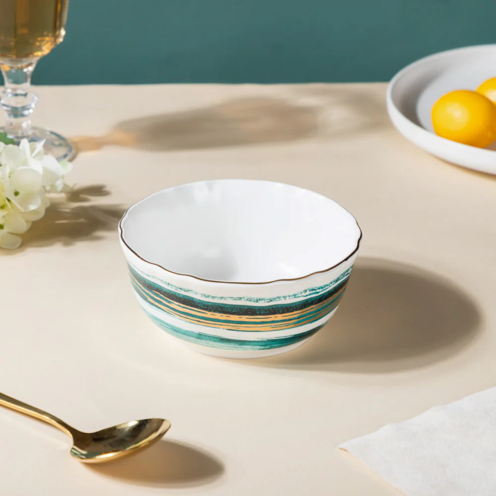 Ceramic Bowl With Wavy Rim 300 ml - Image 5