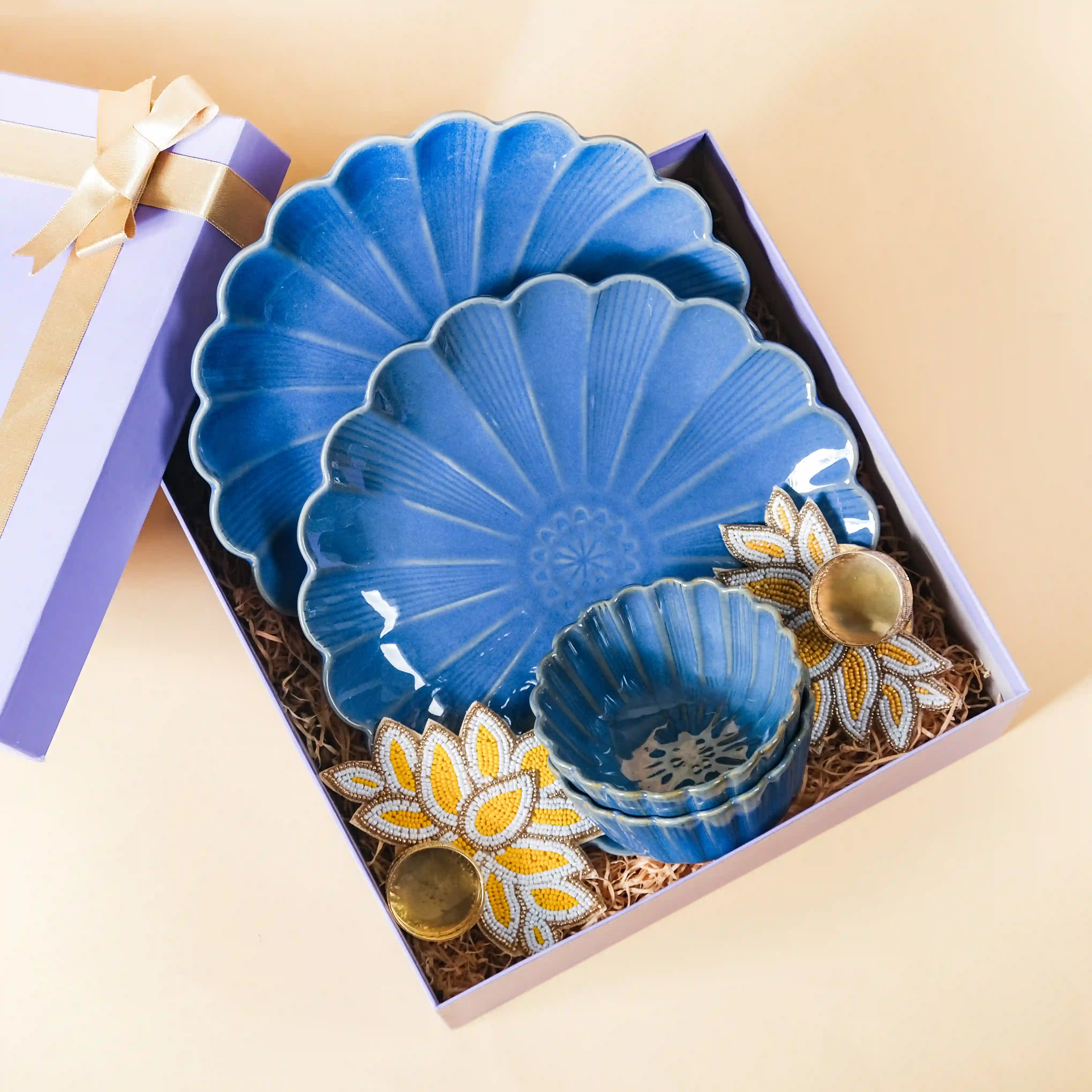 Ceramic Dining Gift Set of 7 - Image 2