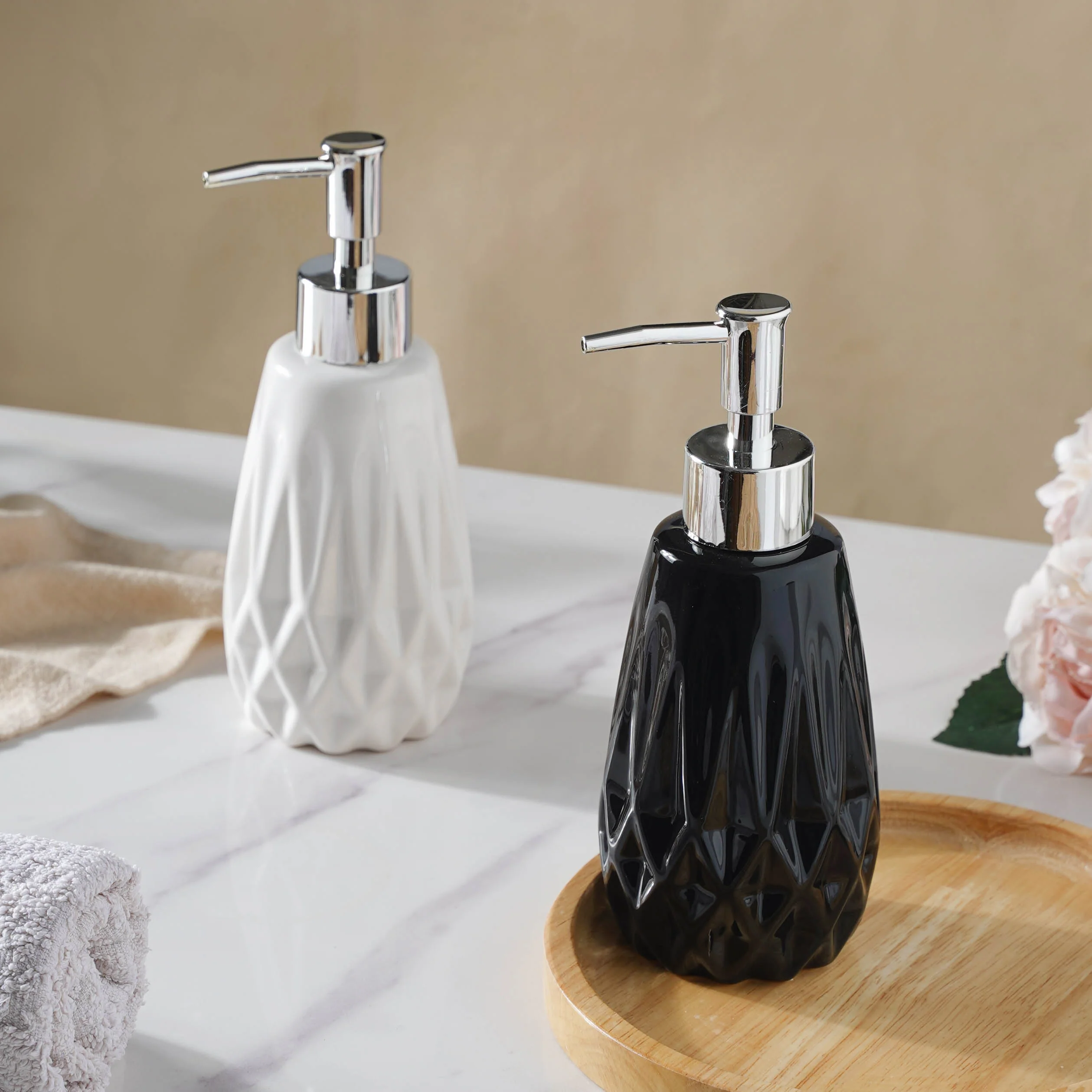 Ceramic Hand Soap Dispenser Bottle With a Pump - Image 5