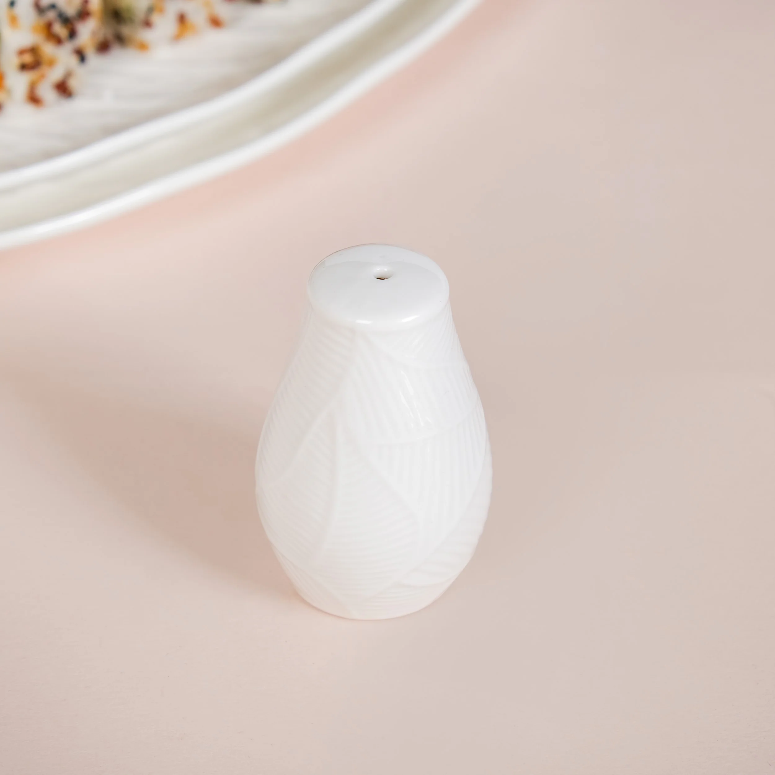 Ceramic Jar And Salt Pepper Shaker Set Of 4 With Tray - Image 12