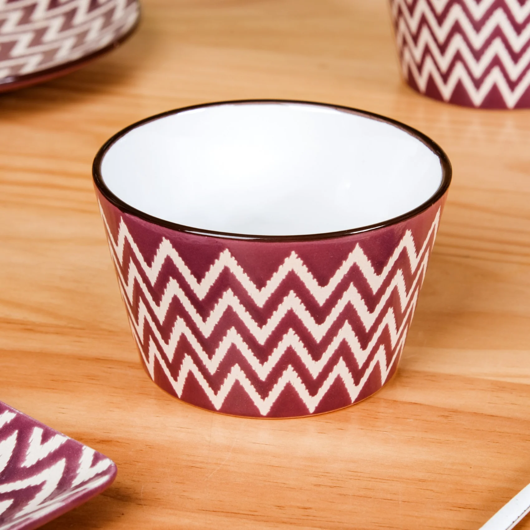 Ceramic Oscilla Serving Bowl Set Of 4 Purple 650ml - Image 6