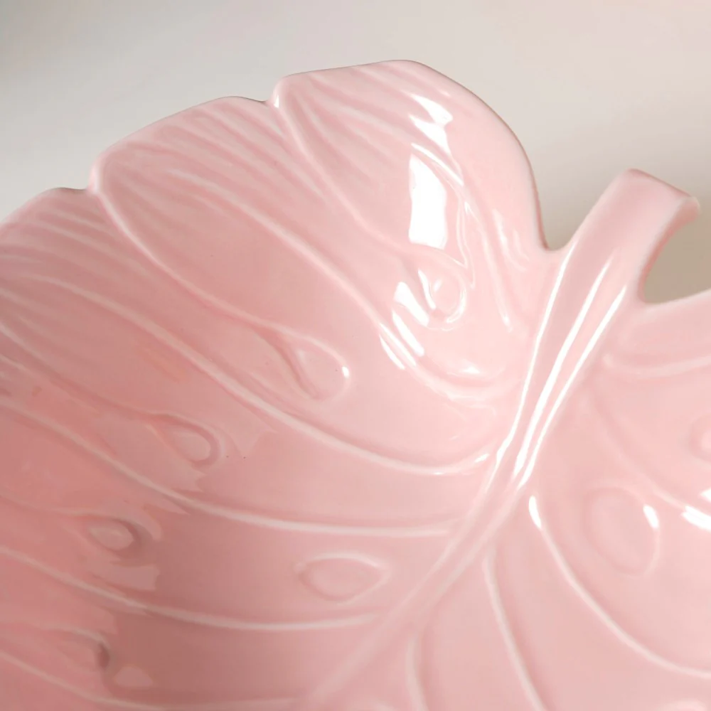 Ceramic Taro Leaf Serving Bowl Pink 700 ml - Image 5