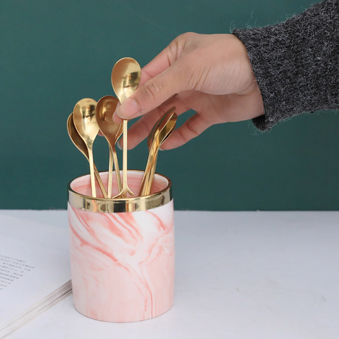 Ceramic Utility Holder - Image 5
