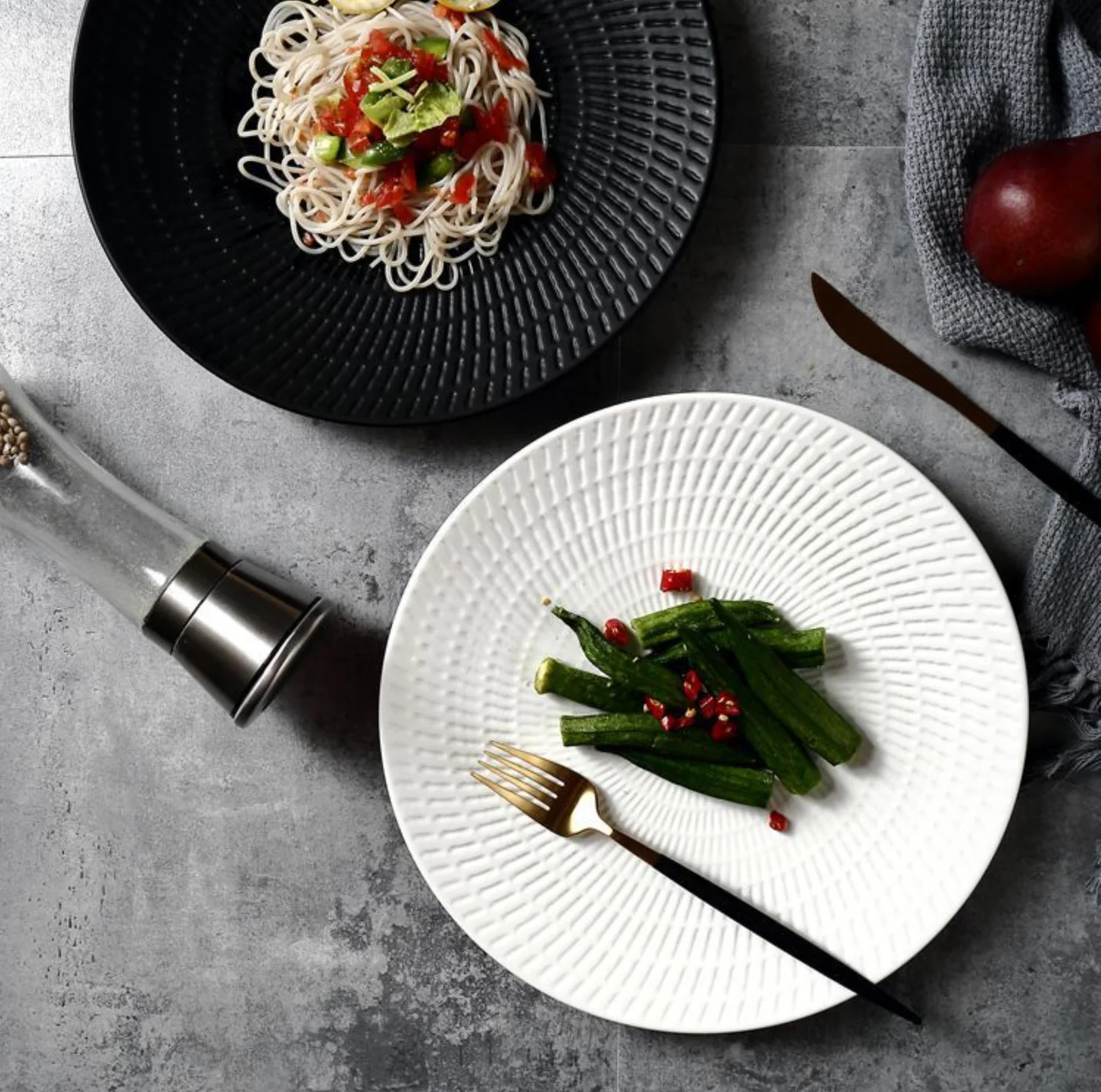 Ceramic White Dinner Plate - Image 2