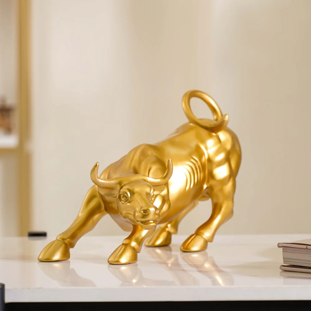 Charging Bull Statue - Image 10