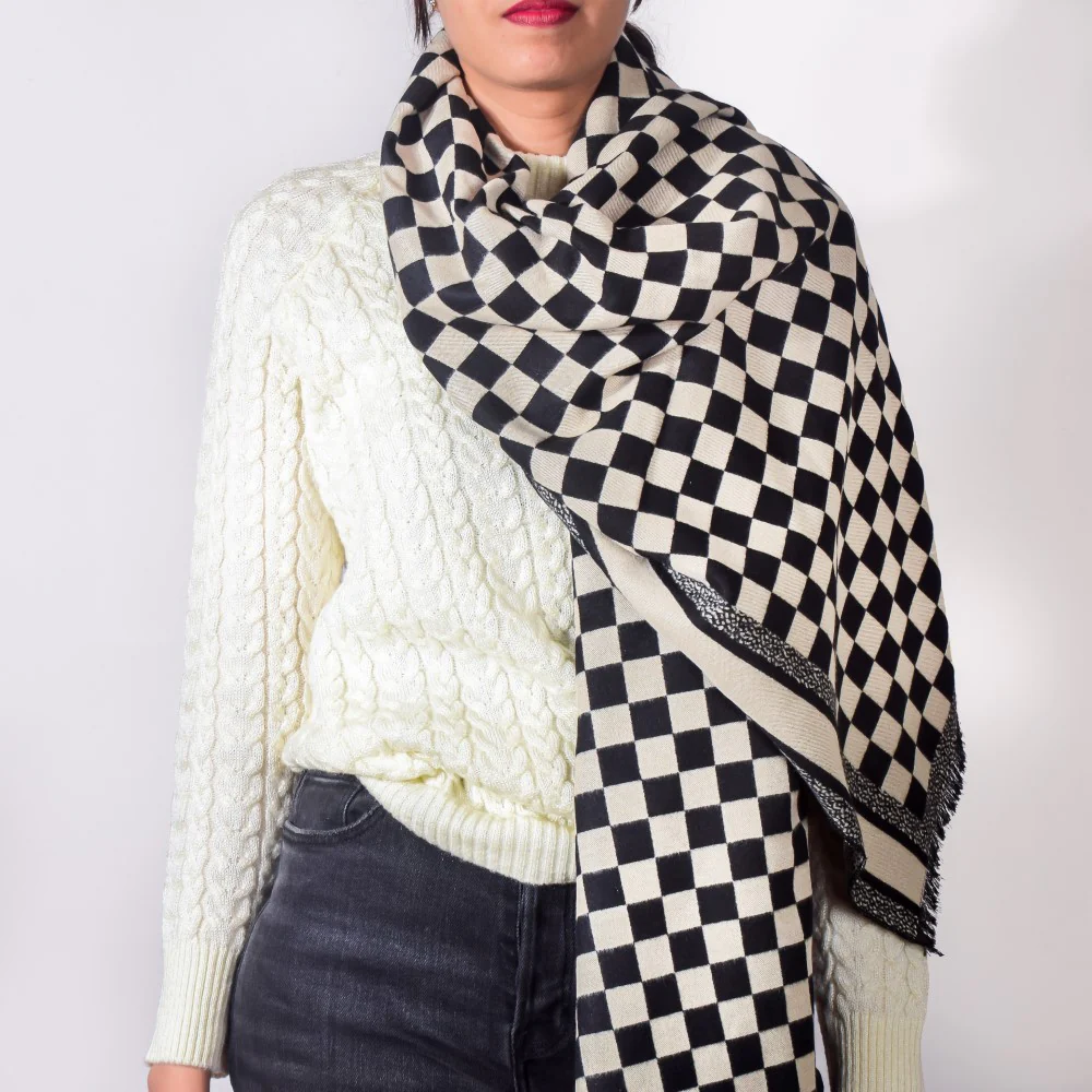 Chequered Designer Black & White Scarf - Image 7