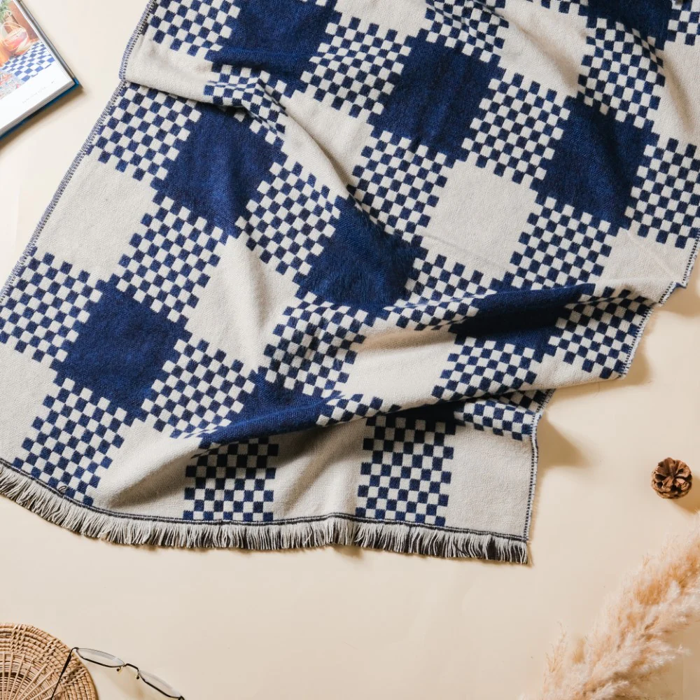 Chequered Woolen Blend Scarf Blue - Image 2