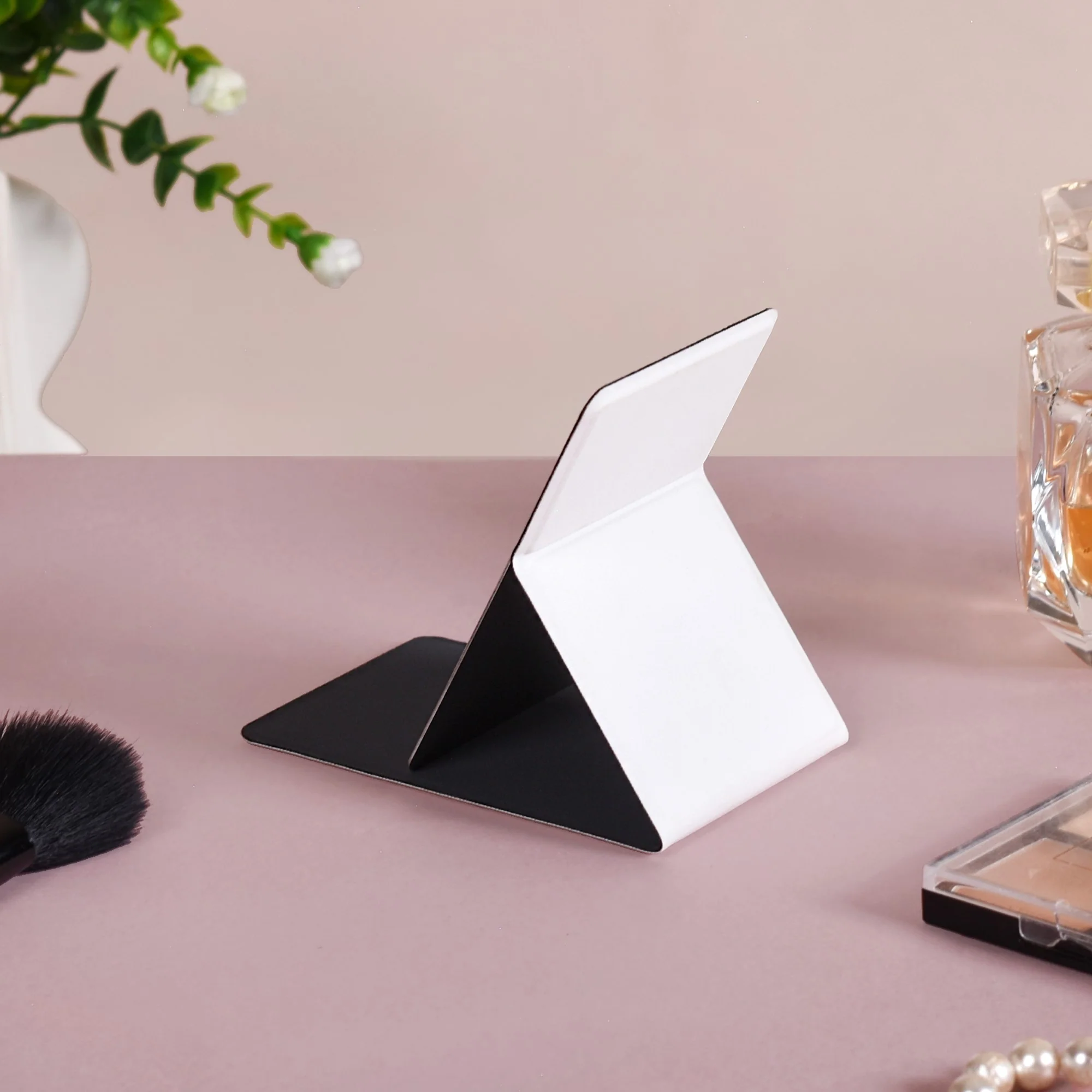 Chic Pocket Mirror White - Image 2