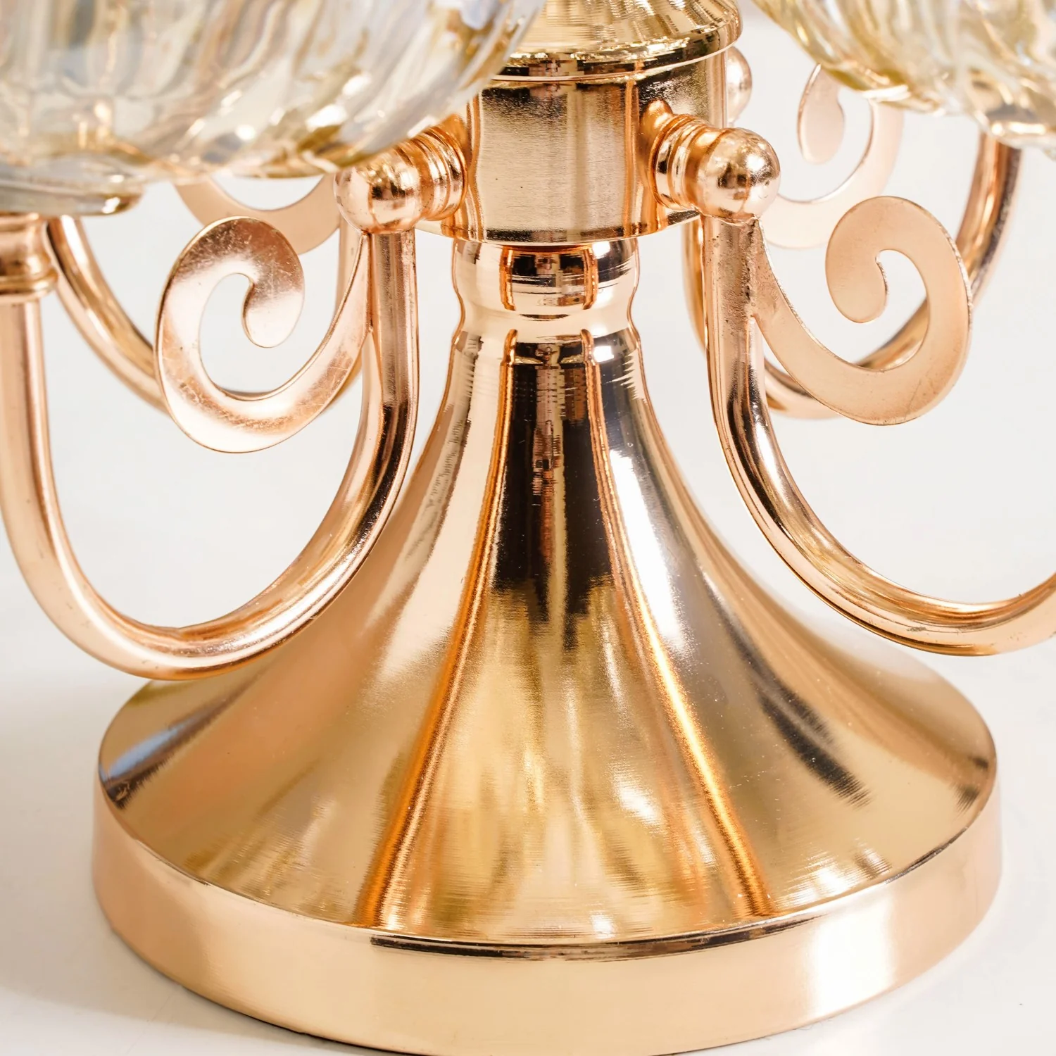 Chic Rotating Set of 5 Decorative Glass Bowls With Stand - Image 10