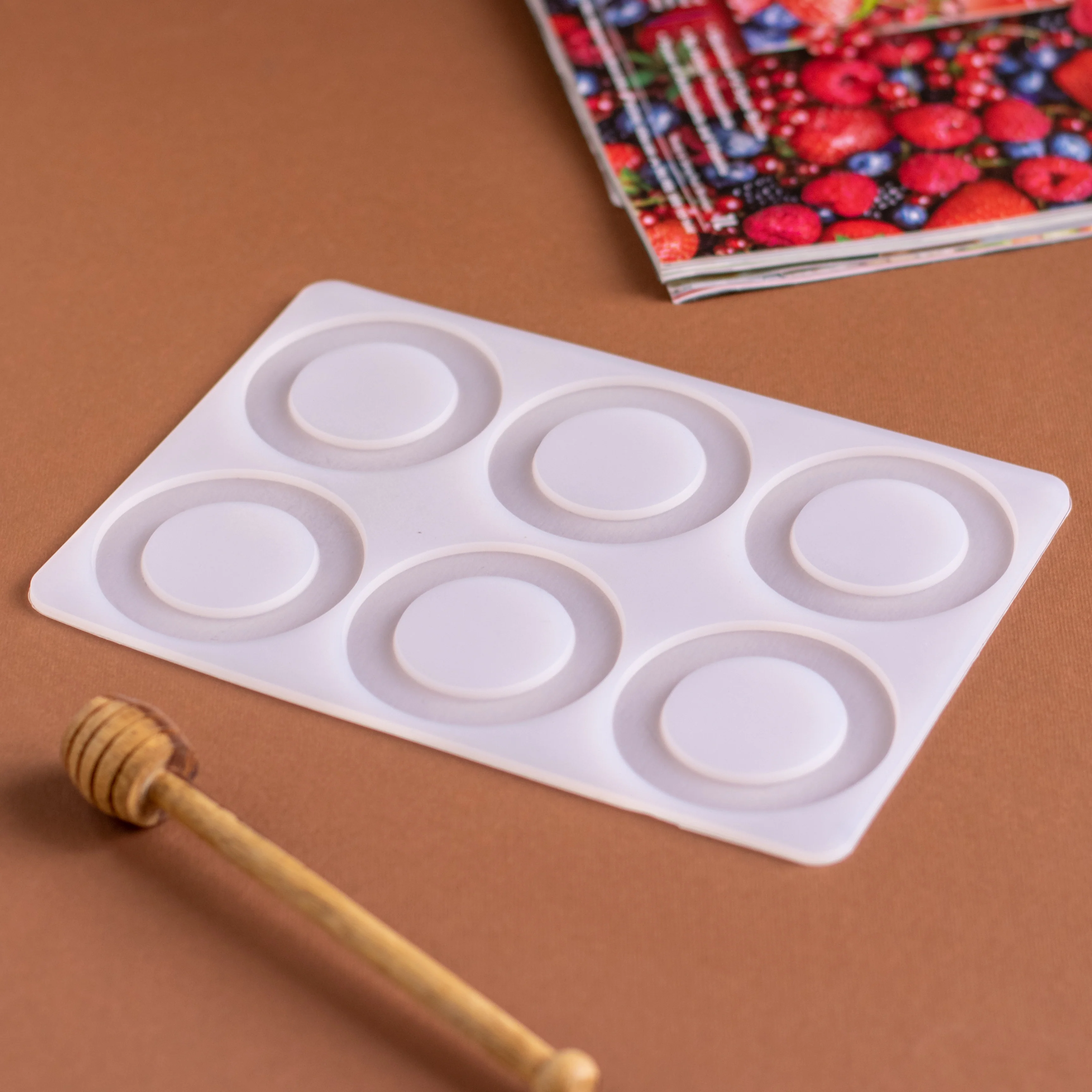 Chocolate Circle Mould - Image 2